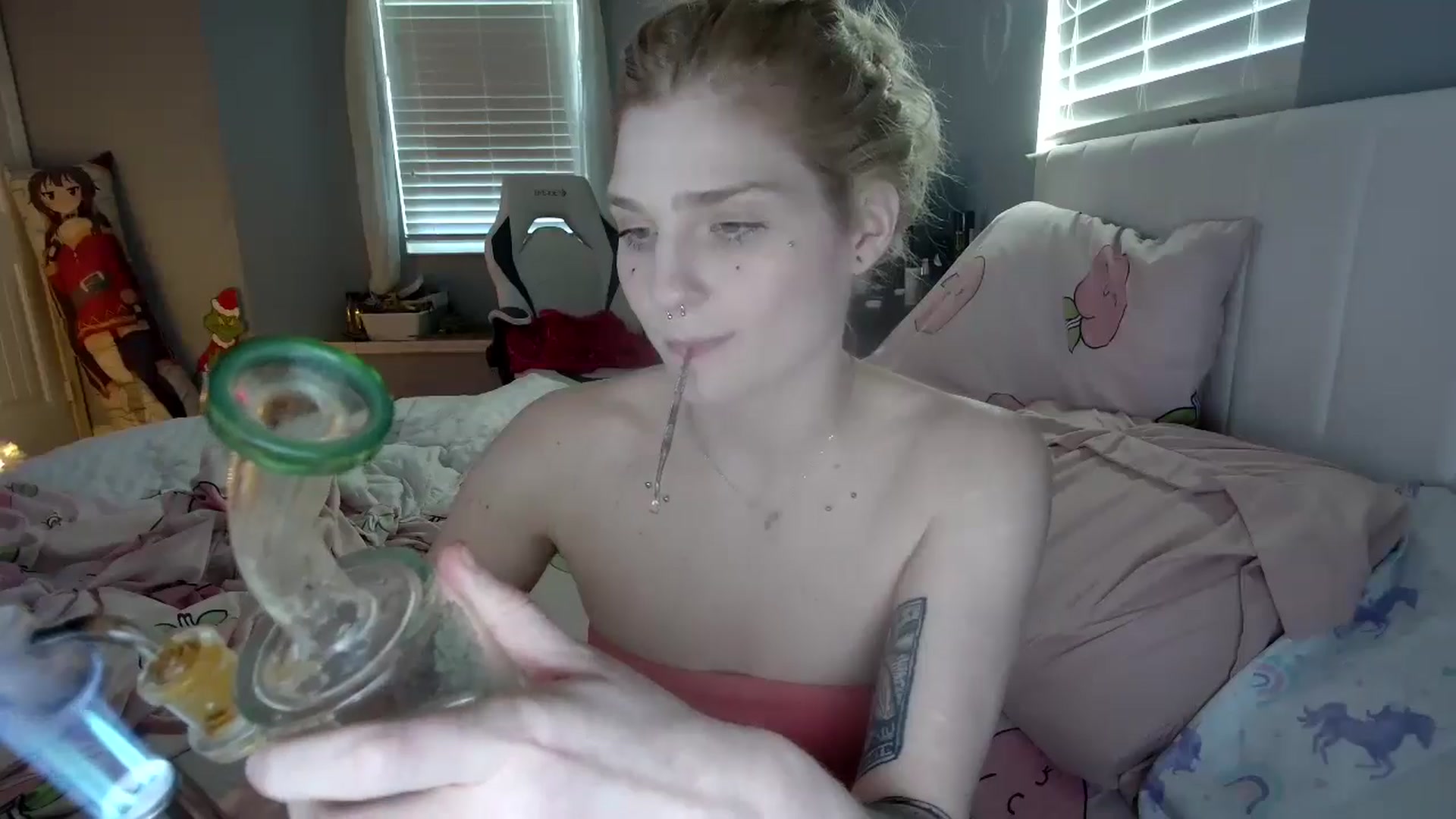 Gallery image thumbnail from DuckChan0's myfreecams stream on, 12/02/2024, 17:25 image 20 of 20