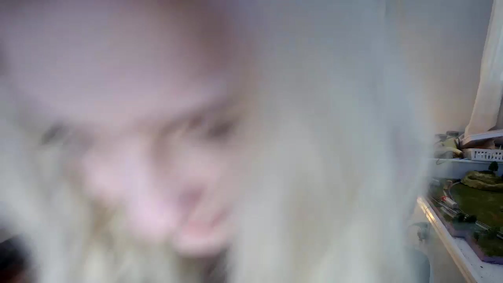 Gallery image thumbnail from DuckChan0's myfreecams stream on, 12/03/2024, 16:51 image 12 of 20
