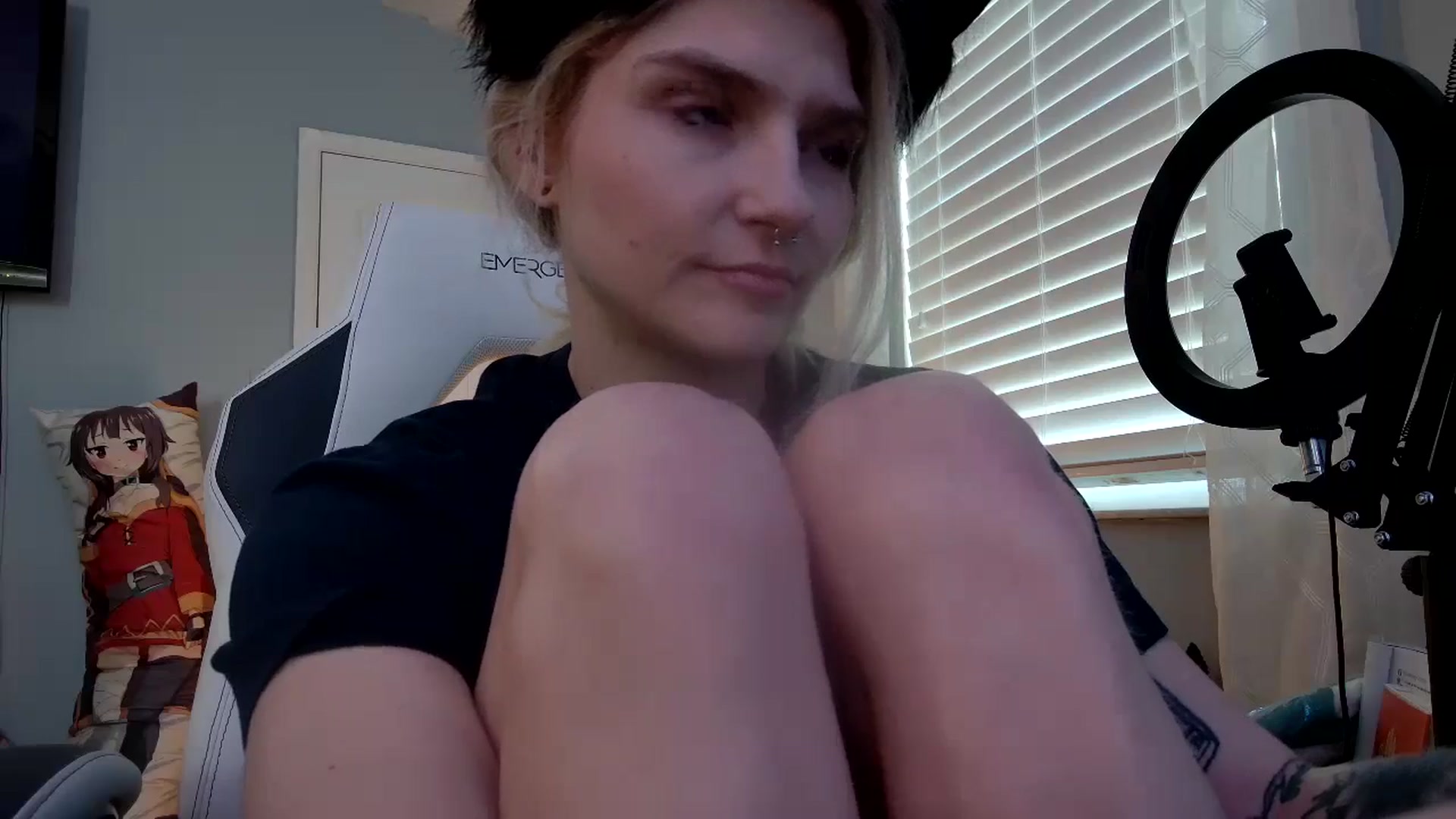 Gallery image thumbnail from DuckChan0's myfreecams stream on, 12/05/2024, 14:56 image 13 of 20