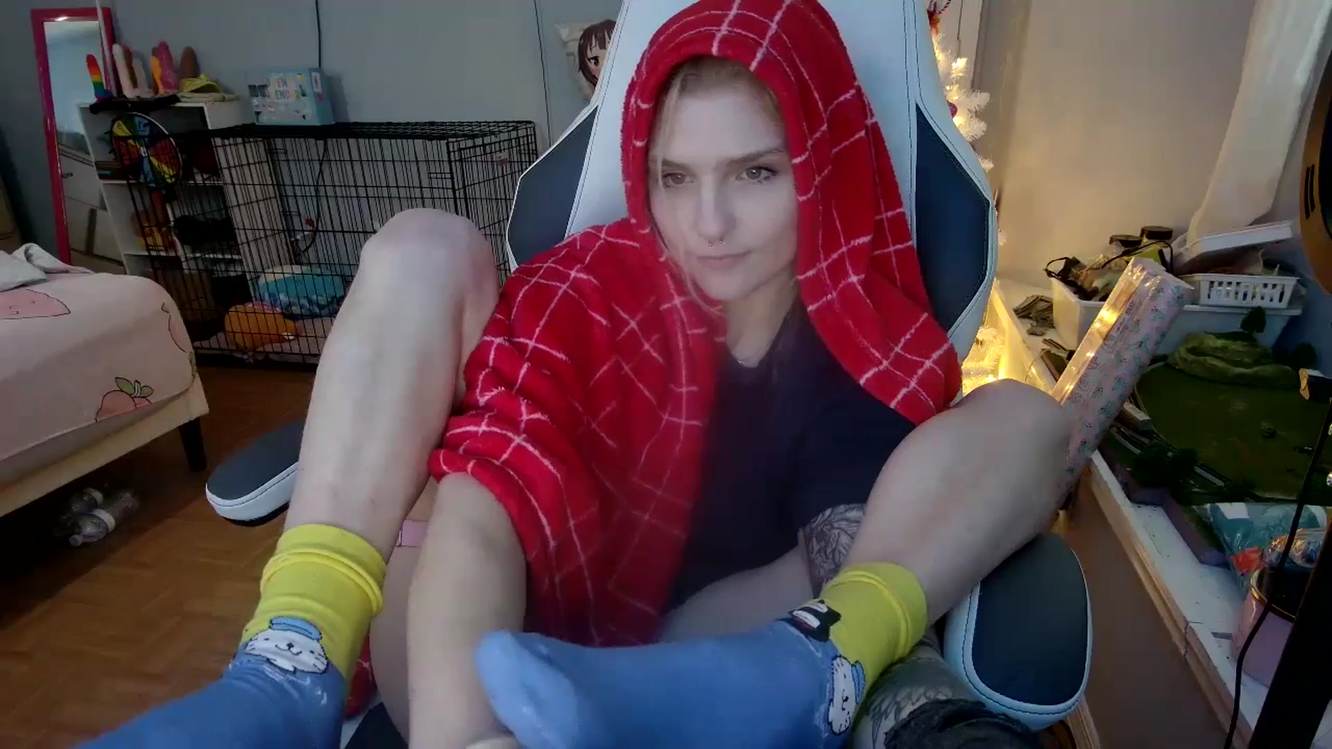 Gallery image thumbnail from DuckChan0's myfreecams stream on, 12/05/2024, 15:55 image 4 of 20