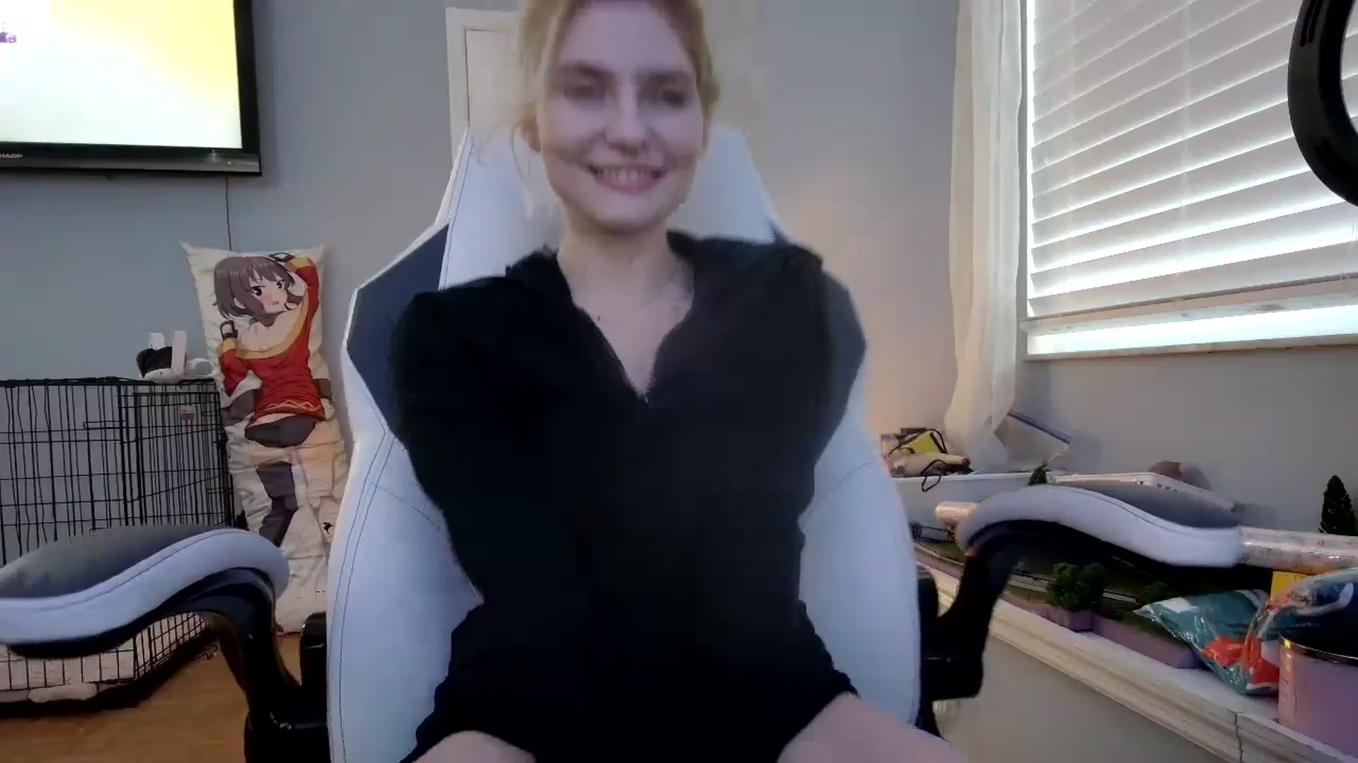 Gallery image thumbnail from DuckChan0's myfreecams stream on, 12/07/2024, 17:19 image 11 of 20