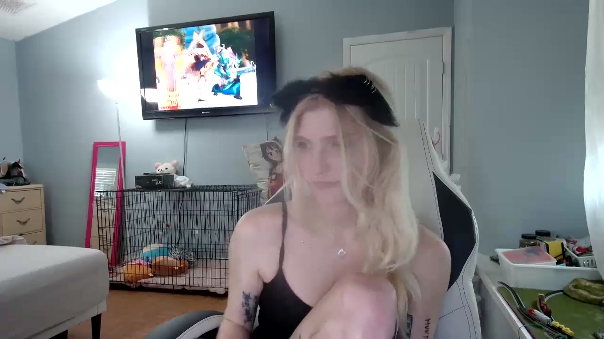 Gallery image thumbnail from DuckChan0's myfreecams stream on, 12/11/2024, 16:24 image 16 of 20