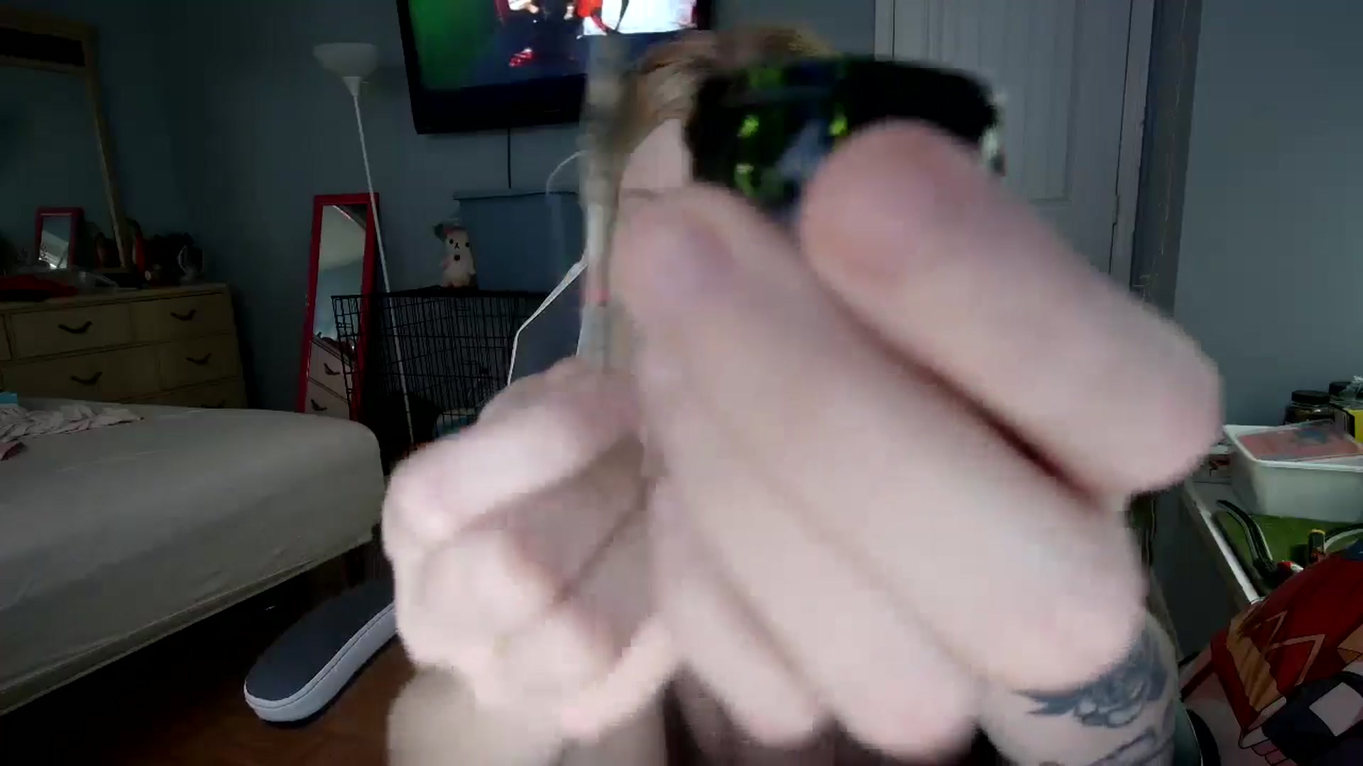 Gallery image thumbnail from DuckChan0's myfreecams stream on, 12/14/2024, 16:09 image 12 of 20