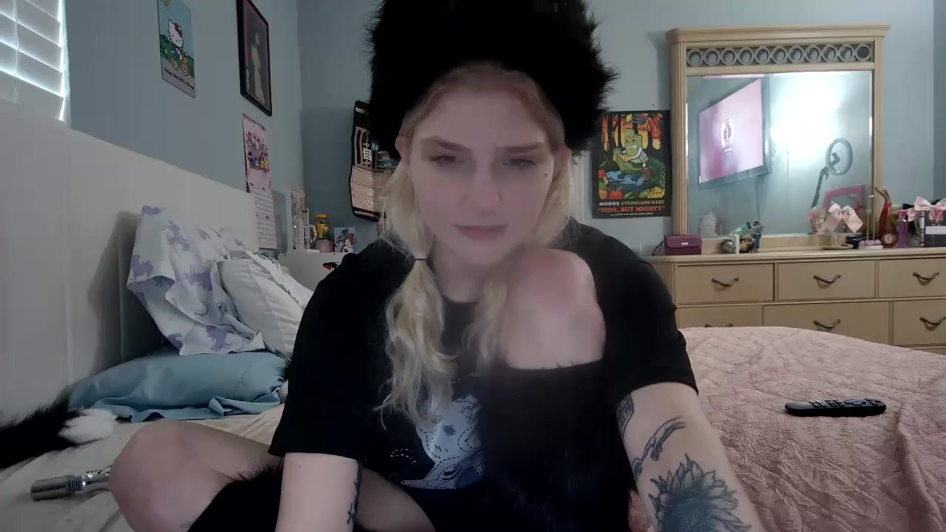 Gallery image thumbnail from DuckChan0's myfreecams stream on, 12/26/2024, 17:46 image 8 of 20