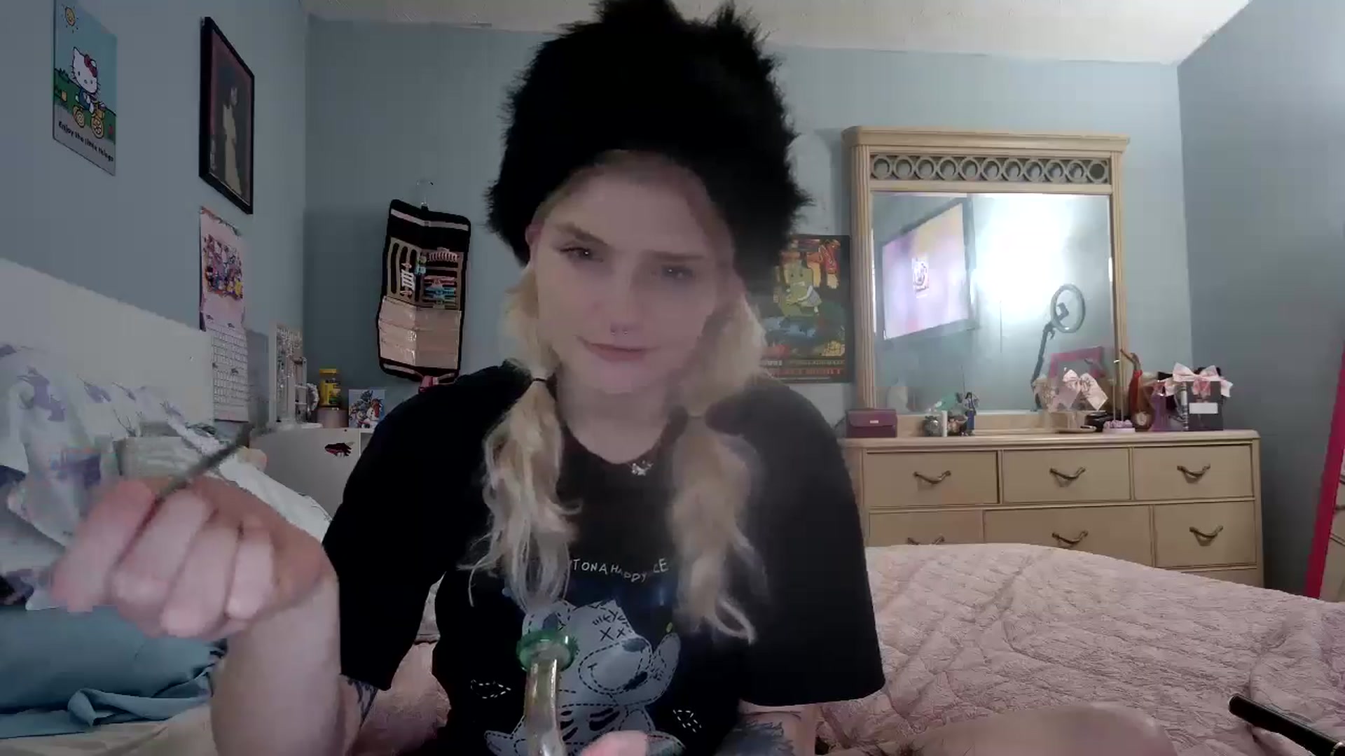 Gallery image thumbnail from DuckChan0's myfreecams stream on, 12/26/2024, 17:46 image 4 of 20