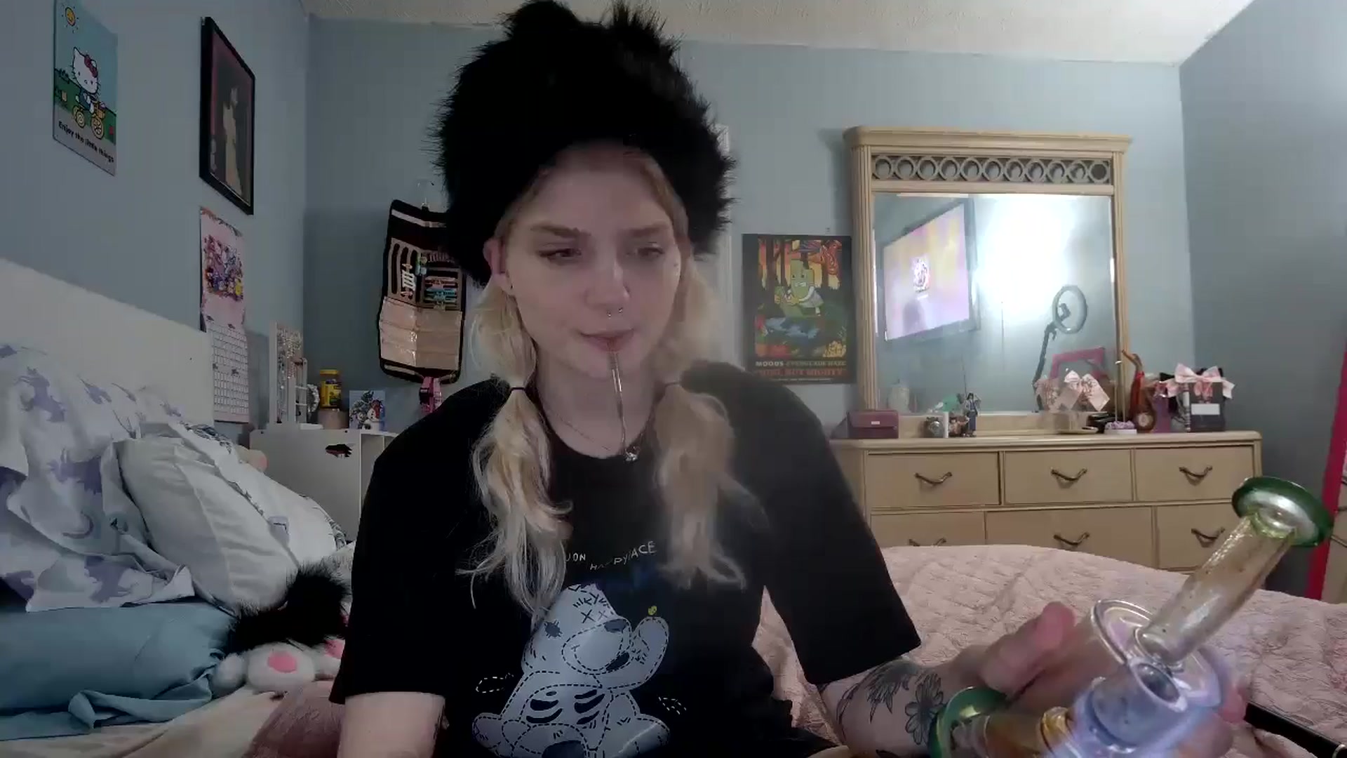 Gallery image thumbnail from DuckChan0's myfreecams stream on, 12/26/2024, 17:46 image 3 of 20