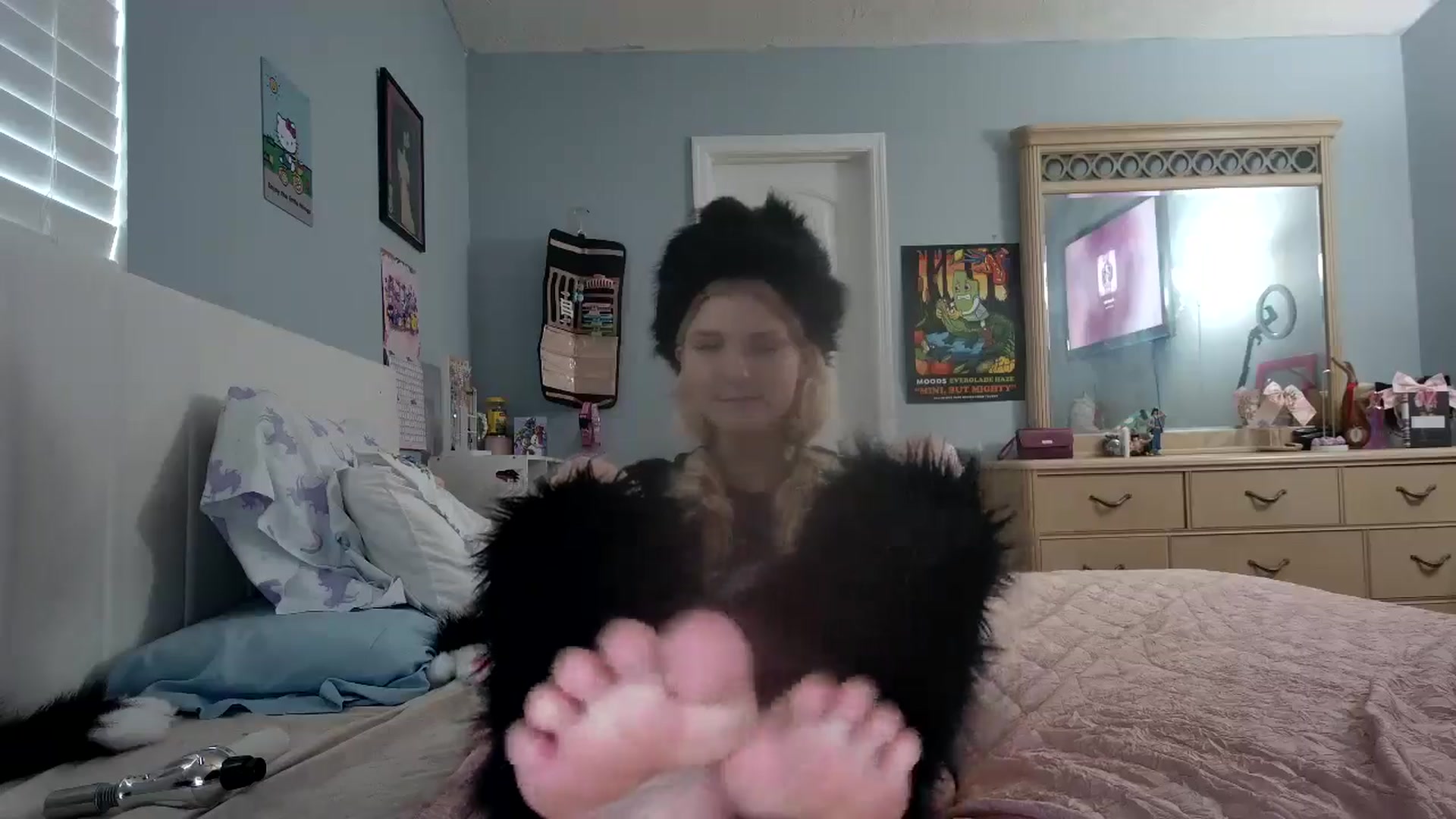 Gallery image thumbnail from DuckChan0's myfreecams stream on, 12/26/2024, 17:46 image 7 of 20