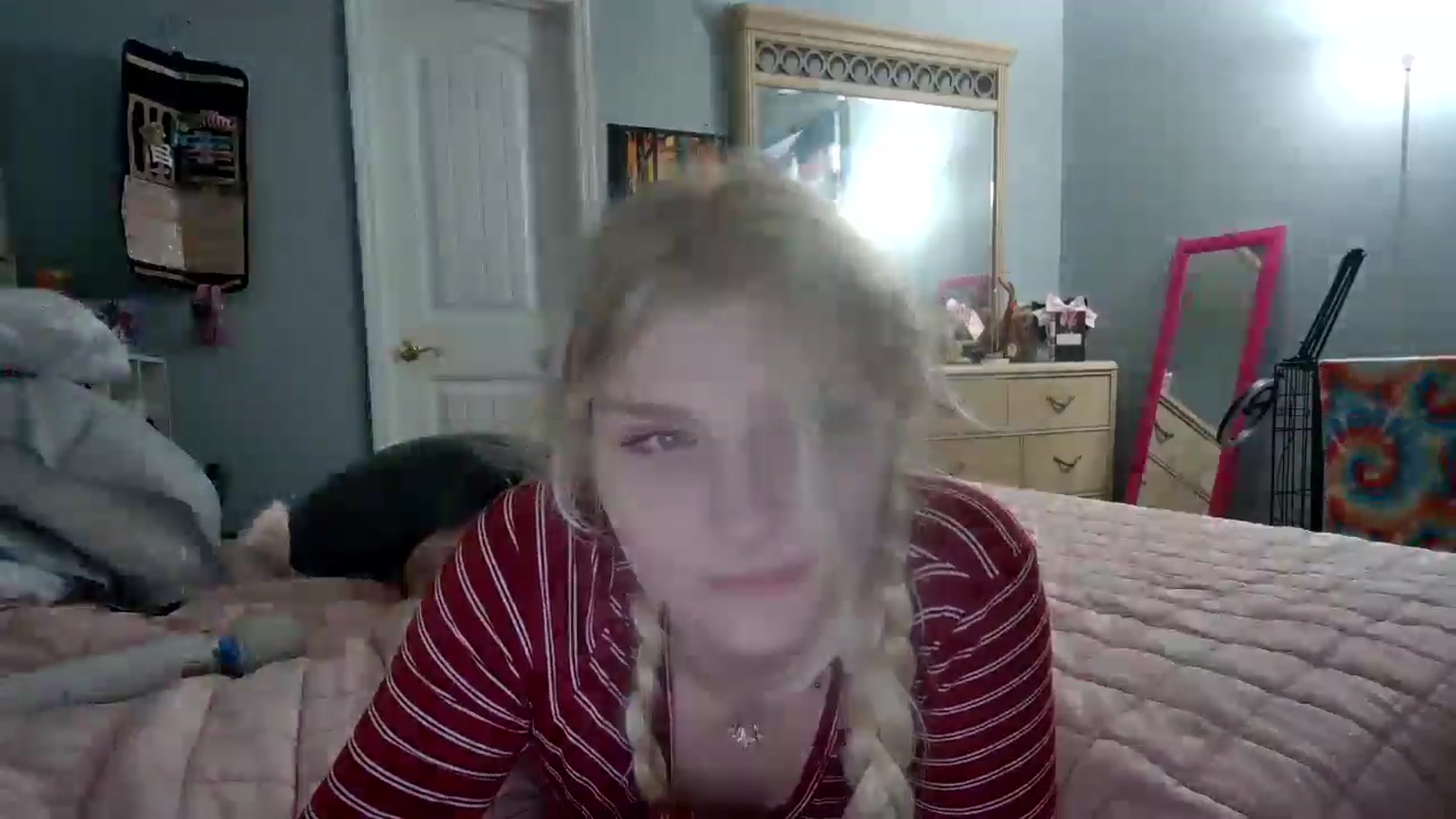 Gallery image thumbnail from DuckChan0's myfreecams stream on, 12/28/2024, 02:13 image 14 of 20