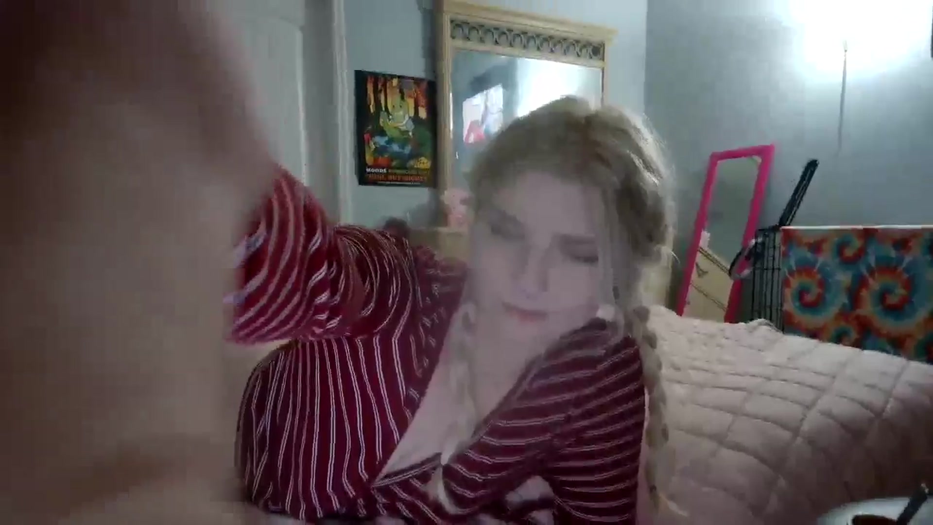 Gallery image thumbnail from DuckChan0's myfreecams stream on, 12/28/2024, 03:11 image 6 of 20