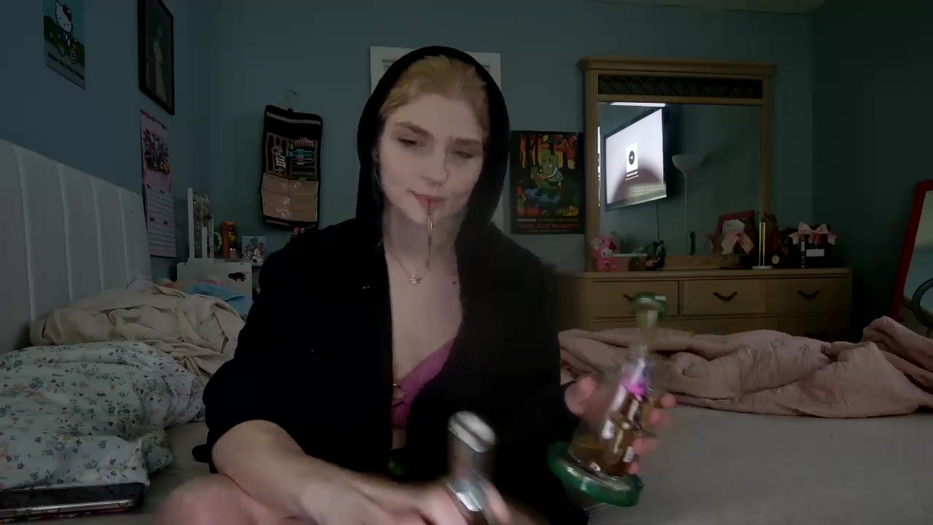 Gallery image thumbnail from DuckChan0's myfreecams stream on, 12/28/2024, 16:49 image 2 of 20