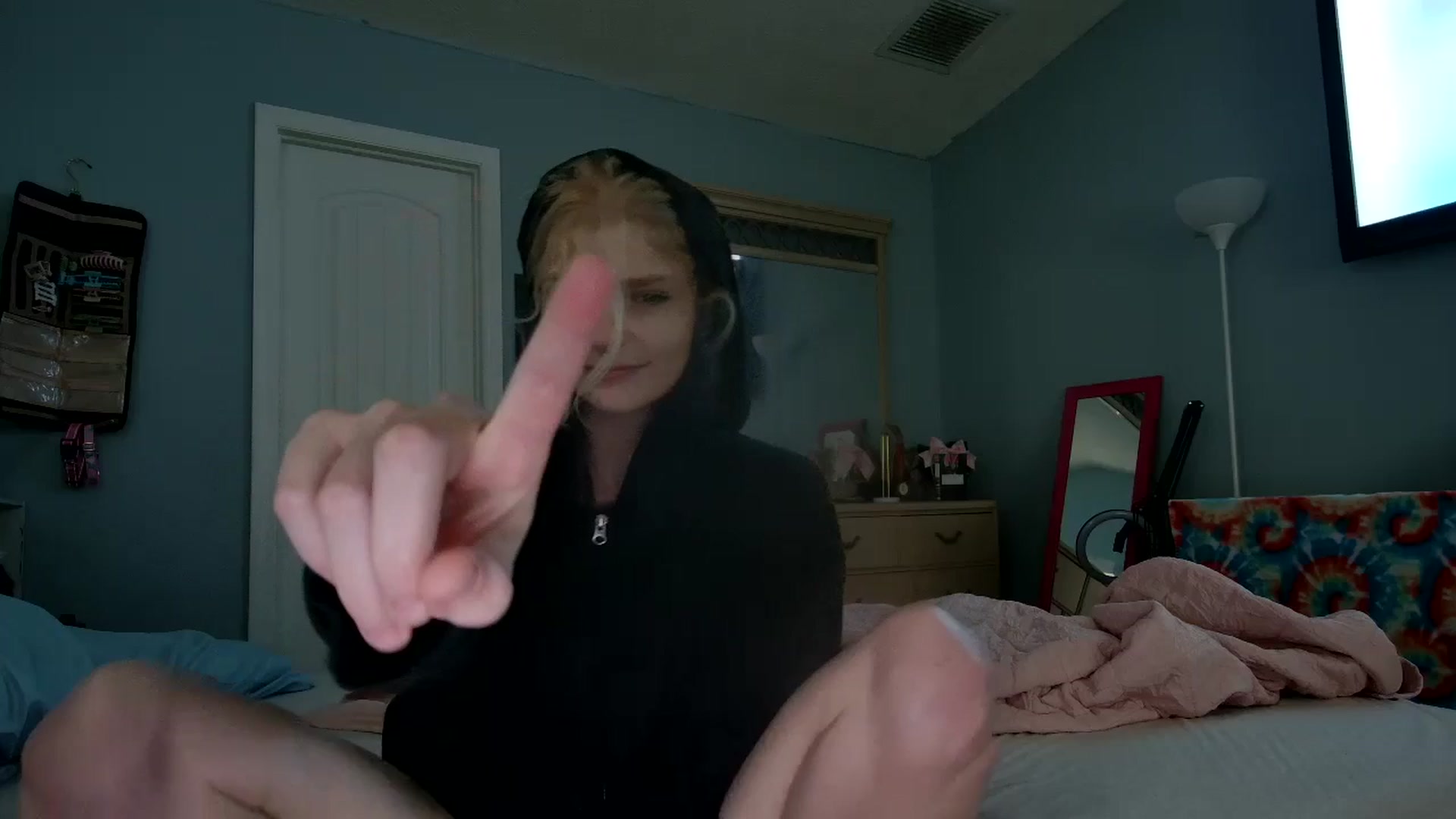 Gallery image thumbnail from DuckChan0's myfreecams stream on, 12/28/2024, 17:28 image 1 of 20