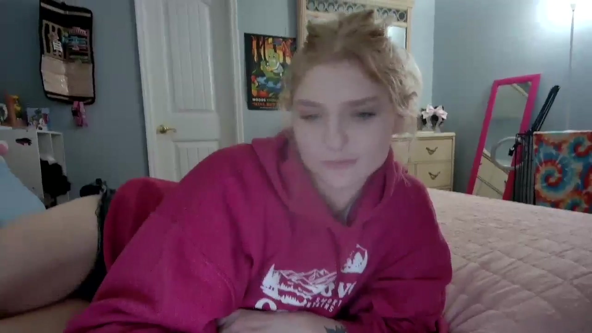 Gallery image thumbnail from DuckChan0's myfreecams stream on, 12/29/2024, 18:06 image 9 of 20