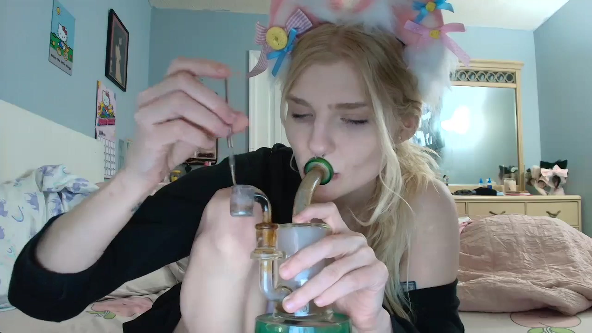 Gallery image thumbnail from DuckChan0's myfreecams stream on, 01/05/2025, 23:31 image 6 of 20