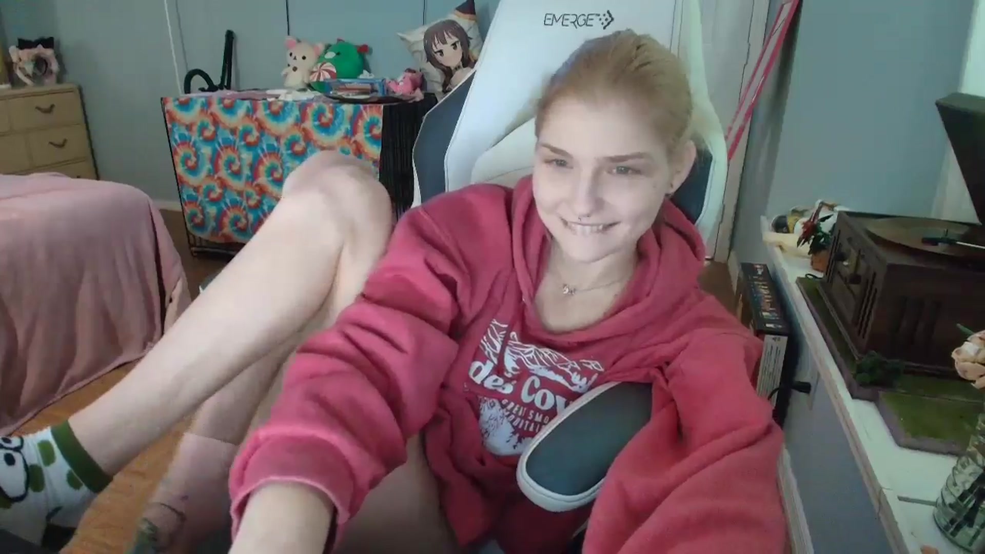 Gallery image thumbnail from DuckChan0's myfreecams stream on, 01/08/2025, 16:10 image 4 of 20