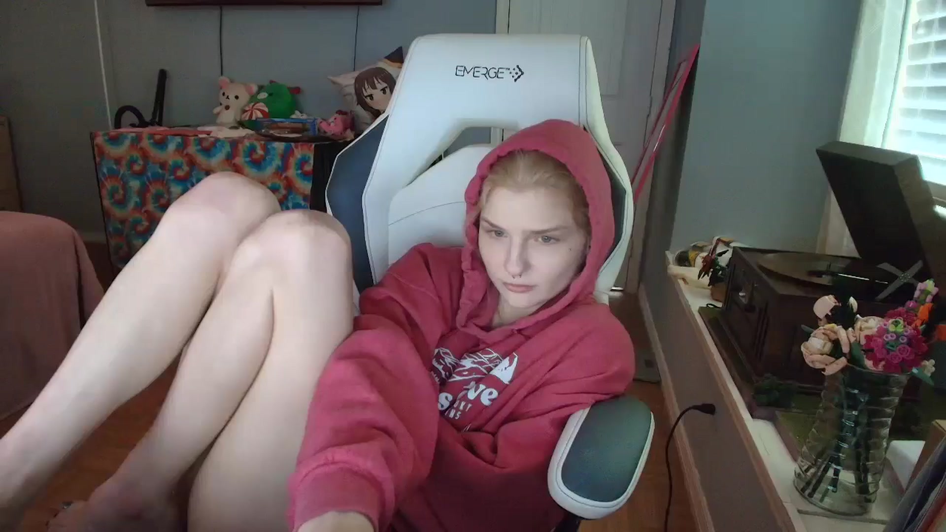 Gallery image thumbnail from DuckChan0's myfreecams stream on, 01/08/2025, 16:10 image 16 of 20