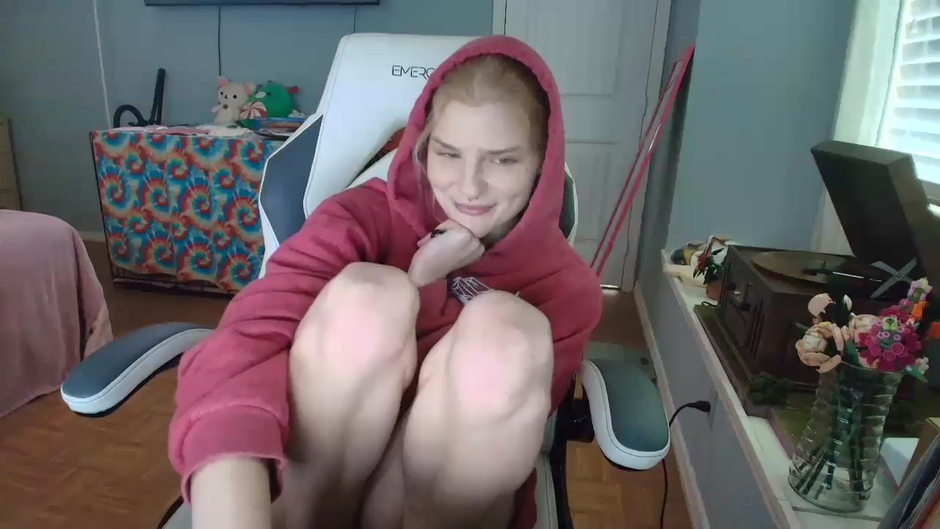 Gallery image thumbnail from DuckChan0's myfreecams stream on, 01/08/2025, 16:10 image 18 of 20