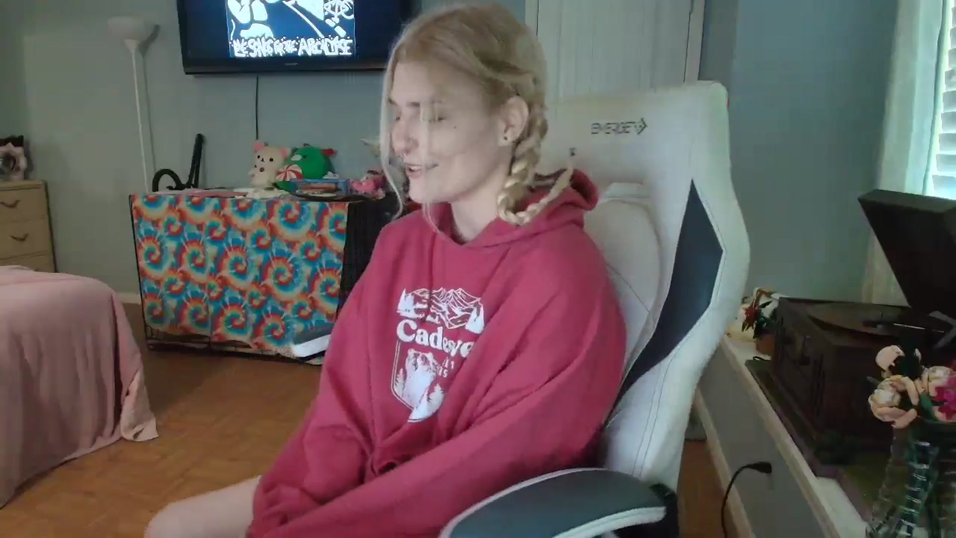 Gallery image thumbnail from DuckChan0's myfreecams stream on, 01/08/2025, 17:06 image 7 of 20