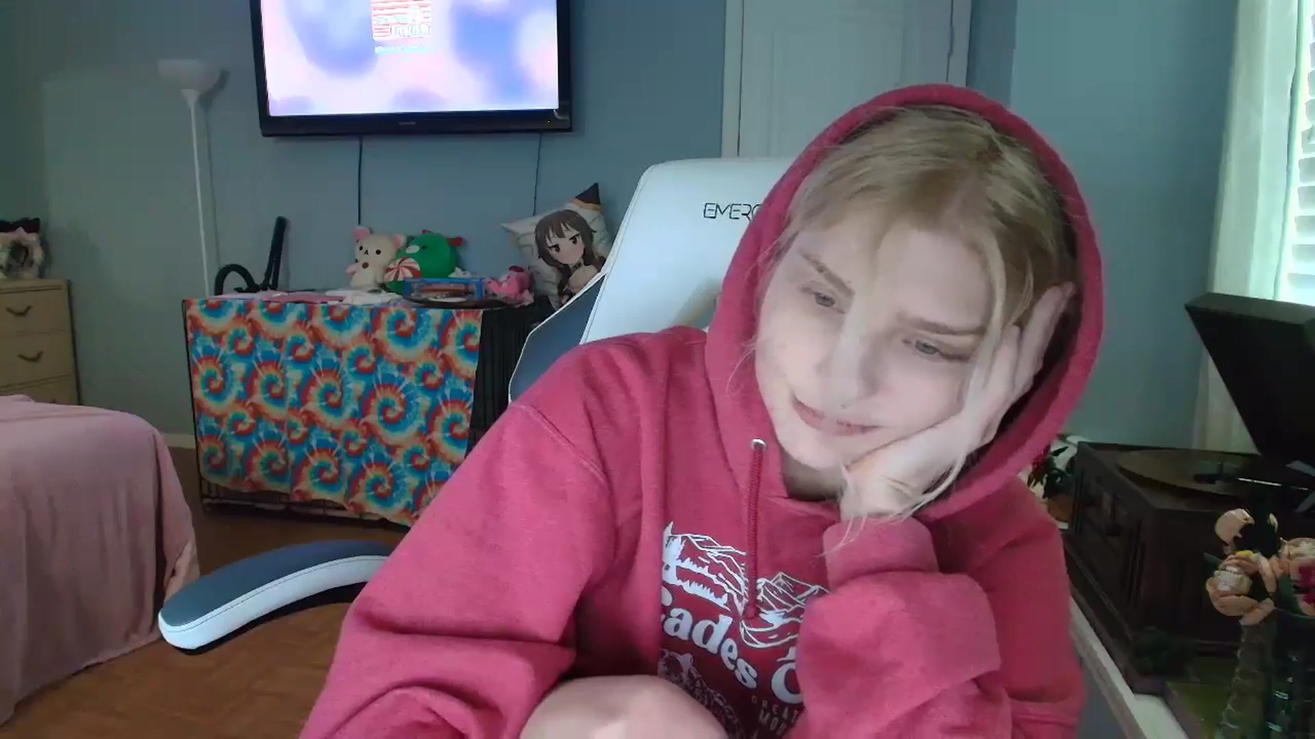 Gallery image thumbnail from DuckChan0's myfreecams stream on, 01/08/2025, 18:25 image 4 of 20
