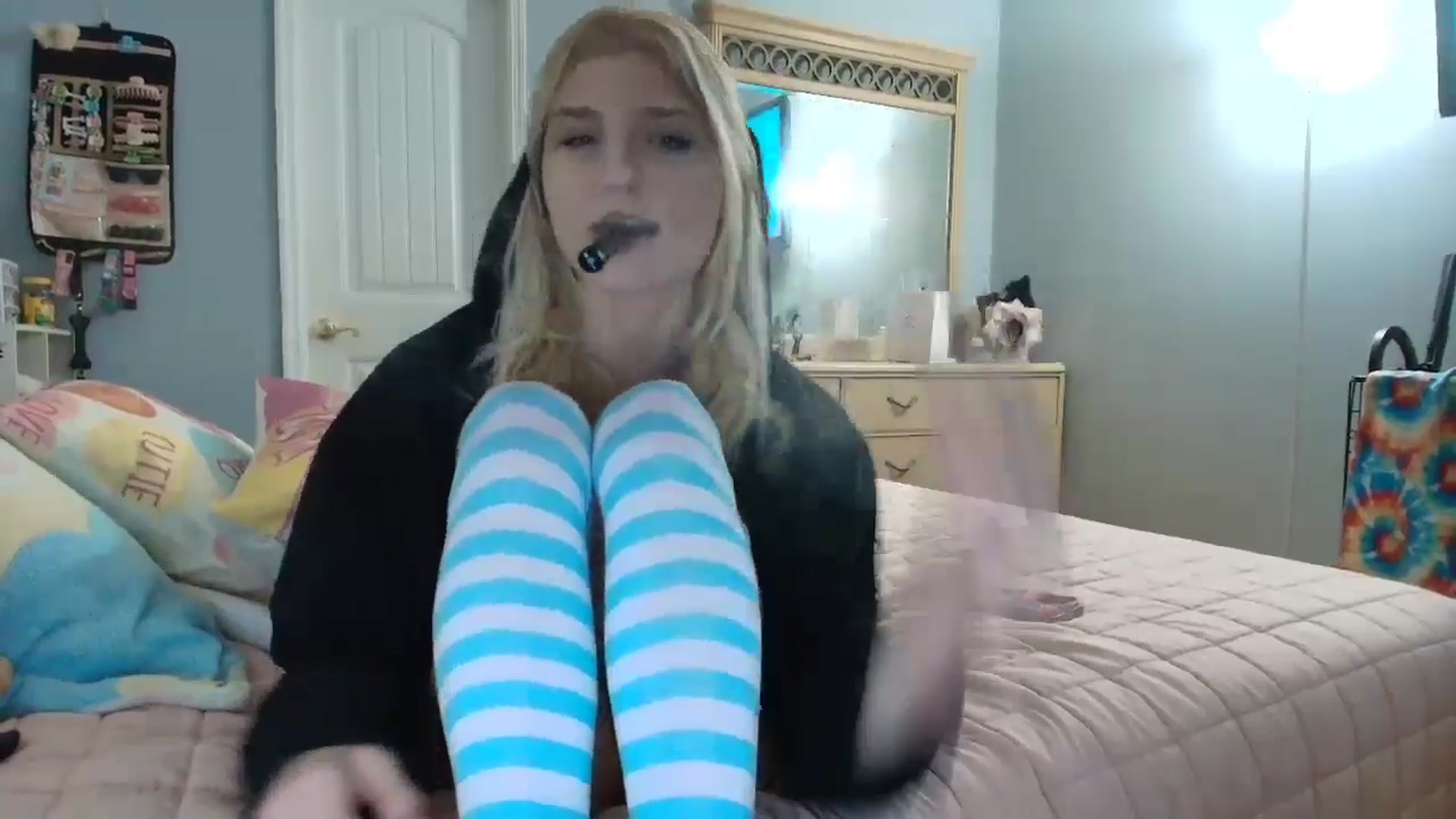 Gallery image thumbnail from DuckChan0's myfreecams stream on, 01/11/2025, 16:38 image 2 of 20