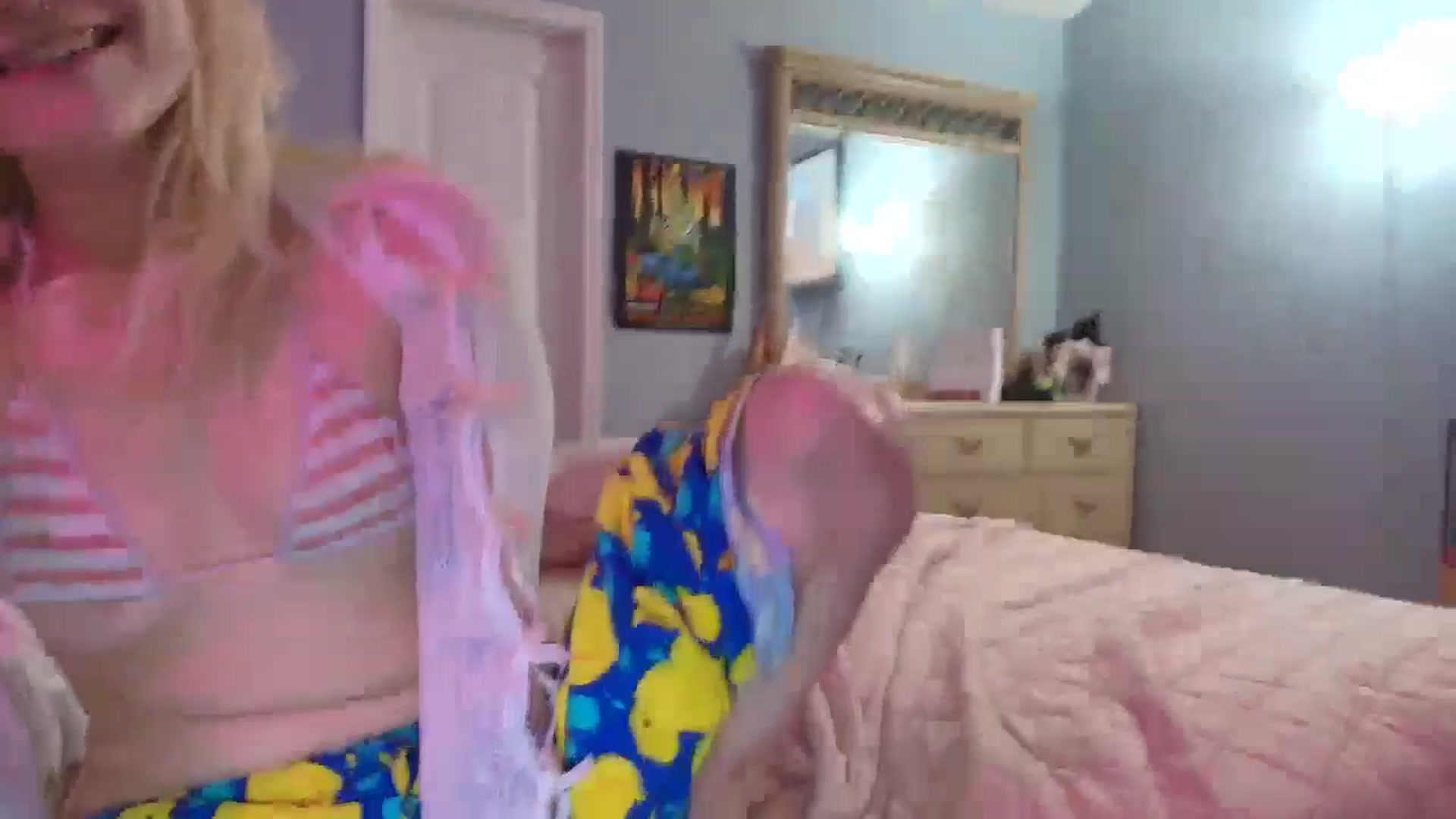 Gallery image thumbnail from DuckChan0's myfreecams stream on, 01/12/2025, 24:50 image 18 of 20