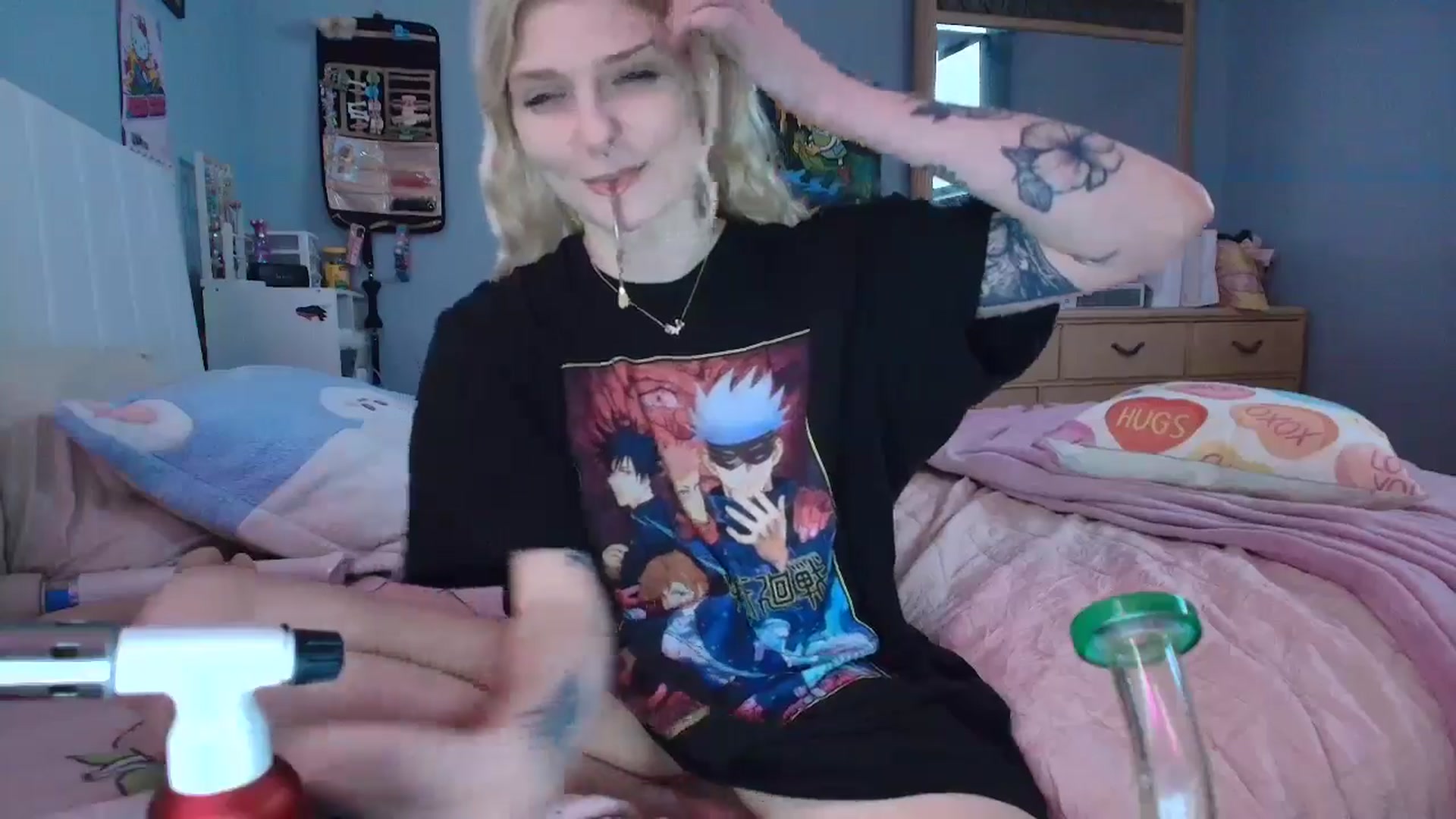 Gallery image thumbnail from DuckChan0's myfreecams stream on, 01/14/2025, 16:34 image 17 of 20