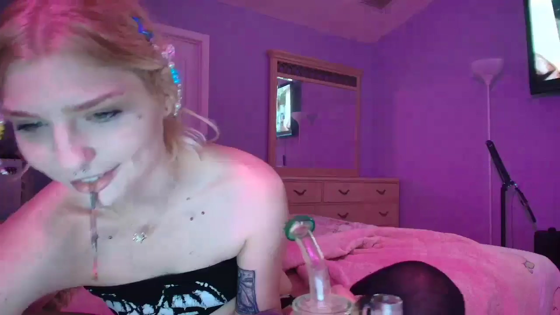 Gallery image thumbnail from DuckChan0's myfreecams stream on, 01/15/2025, 18:23 image 15 of 20