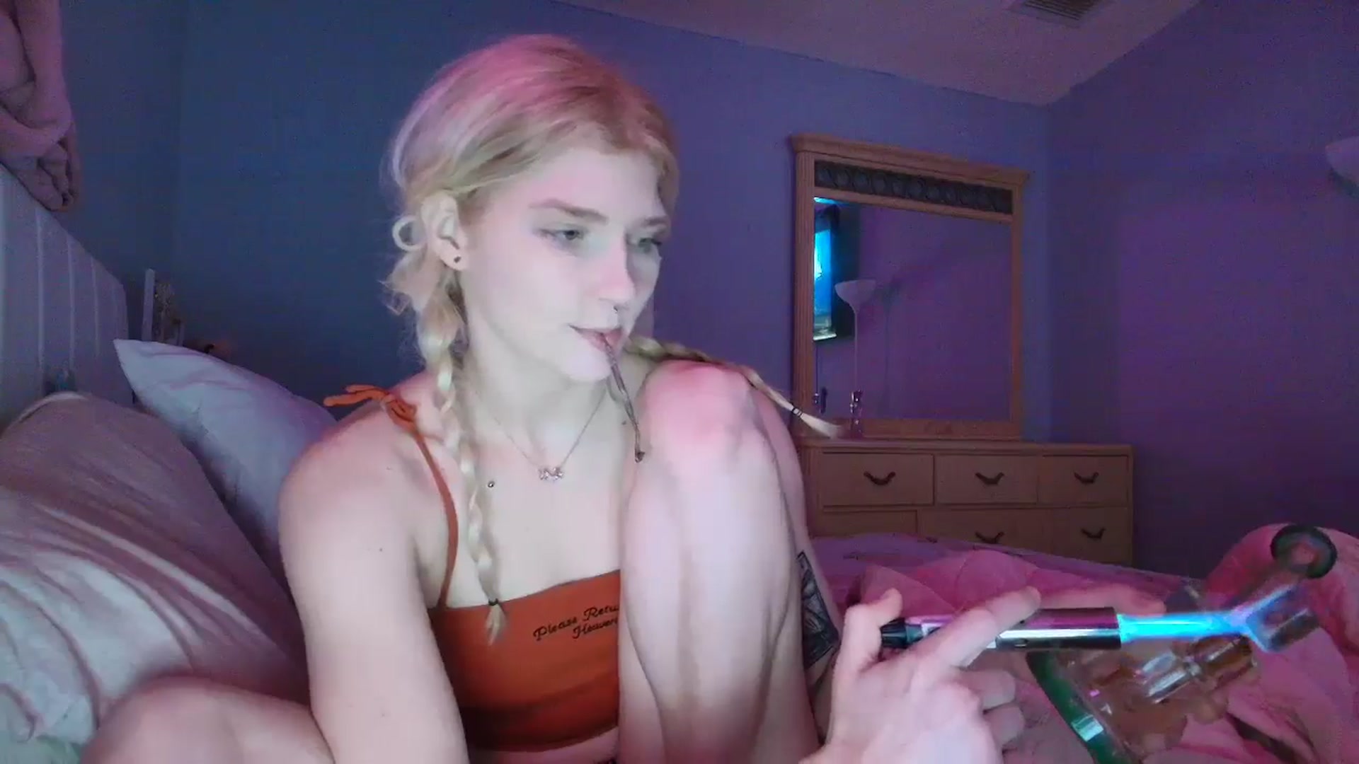 Gallery image thumbnail from DuckChan0's myfreecams stream on, 01/16/2025, 14:59 image 5 of 20