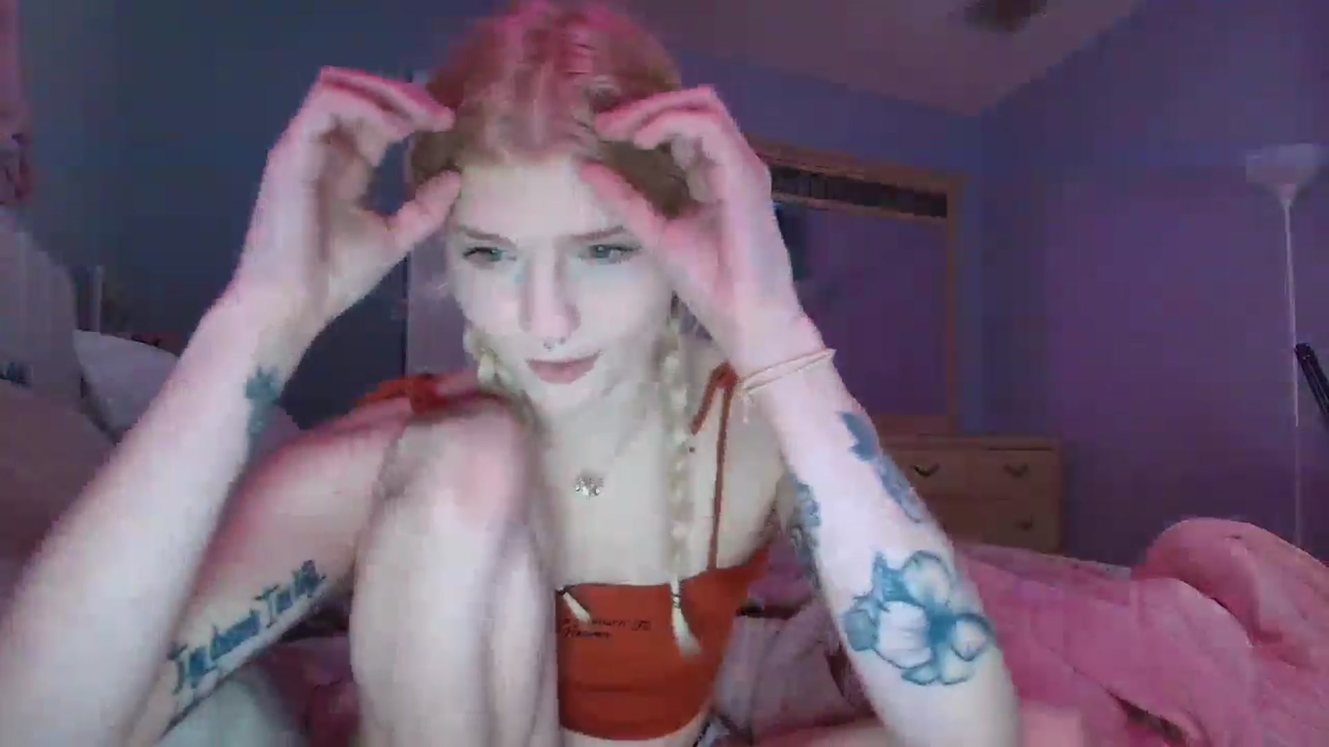Gallery image thumbnail from DuckChan0's myfreecams stream on, 01/16/2025, 14:59 image 9 of 20