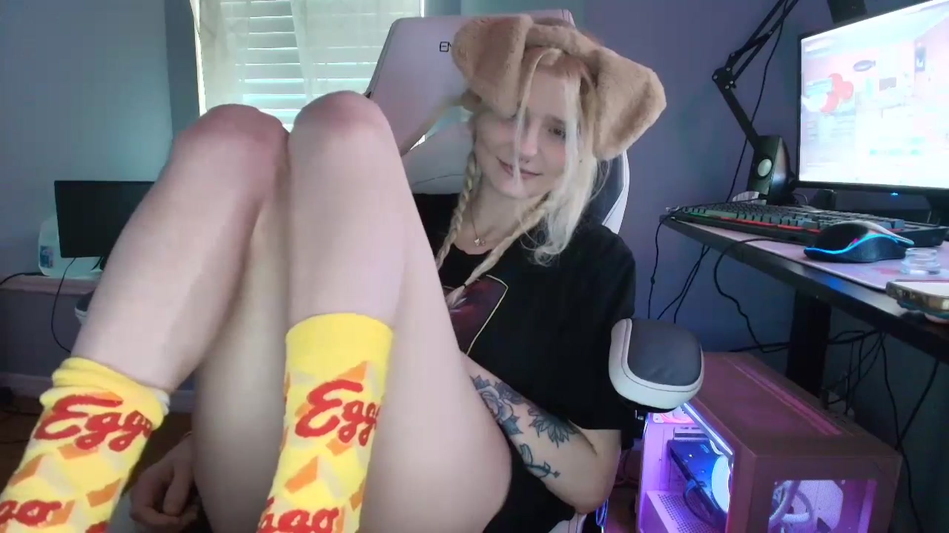 Gallery image thumbnail from DuckChan0's myfreecams stream on, 01/23/2025, 16:04 image 2 of 20