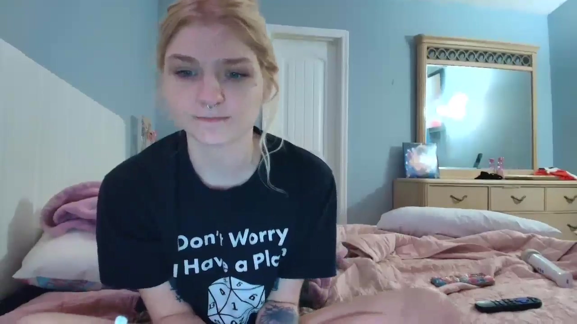 Gallery image thumbnail from DuckChan0's myfreecams stream on, 01/24/2025, 14:43 image 5 of 20