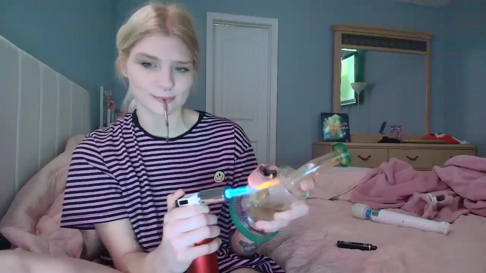 Gallery image thumbnail from DuckChan0's myfreecams stream on, 01/24/2025, 15:41 image 10 of 20