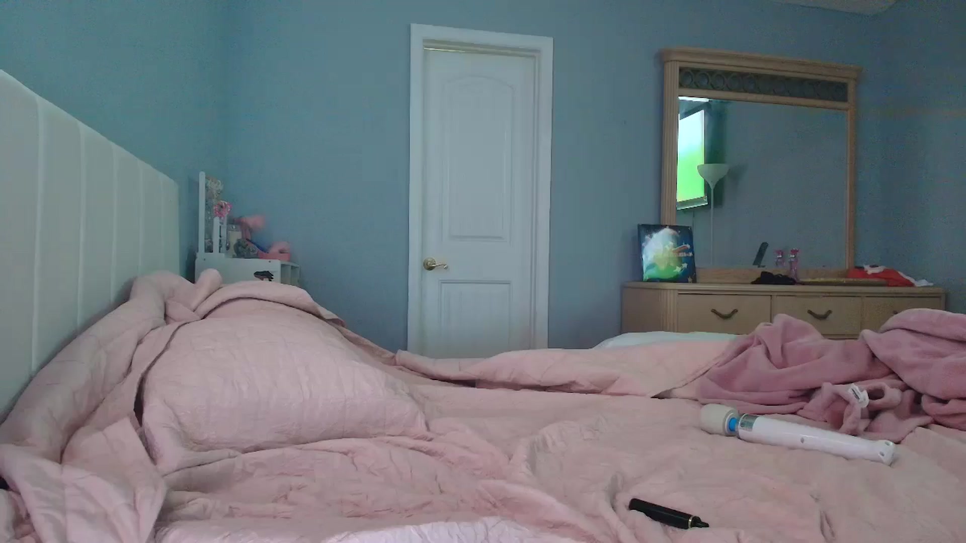 Gallery image thumbnail from DuckChan0's myfreecams stream on, 01/24/2025, 15:41 image 11 of 20