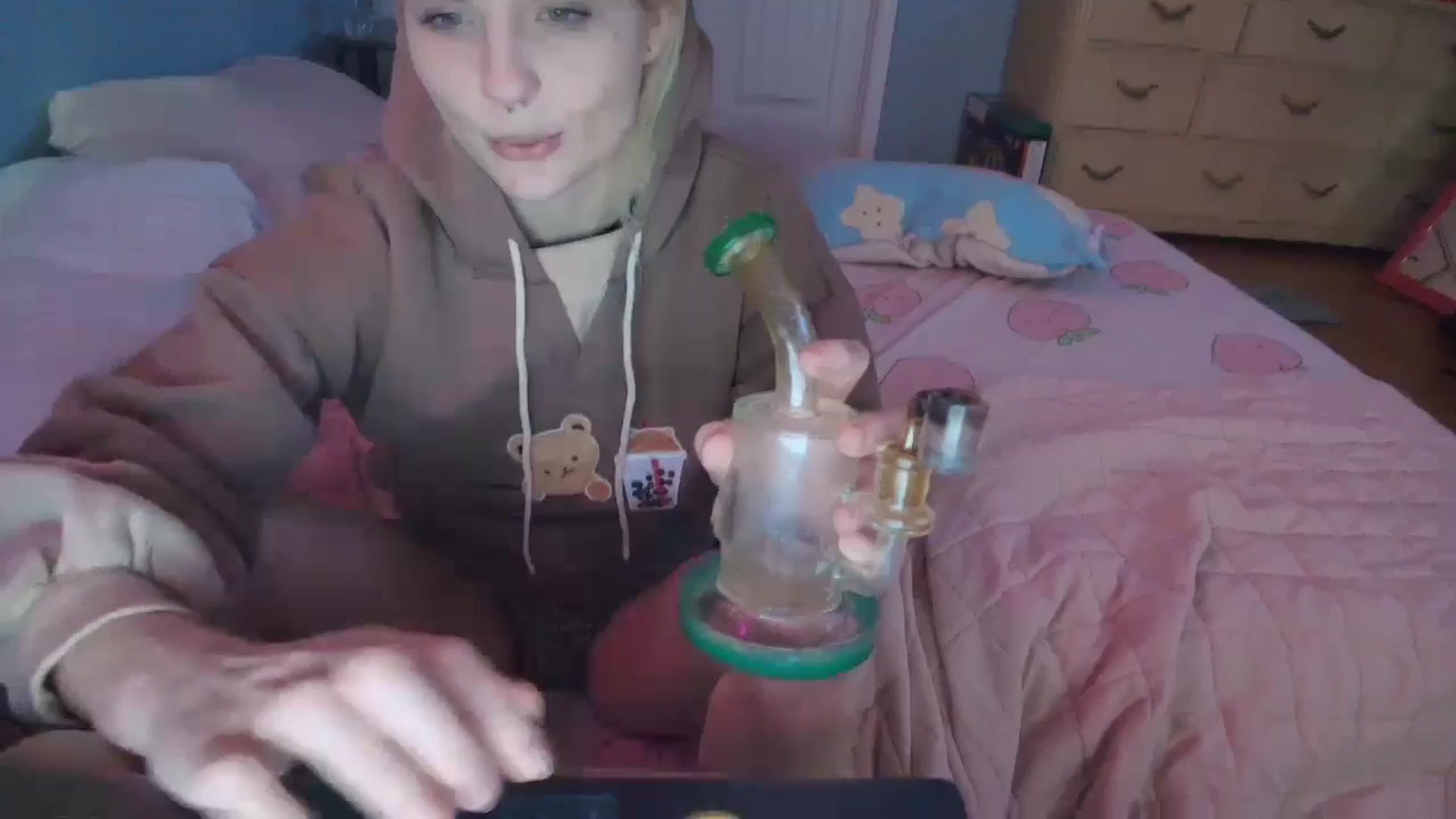 Gallery image thumbnail from DuckChan0's myfreecams stream on, 01/27/2025, 16:55 image 6 of 20