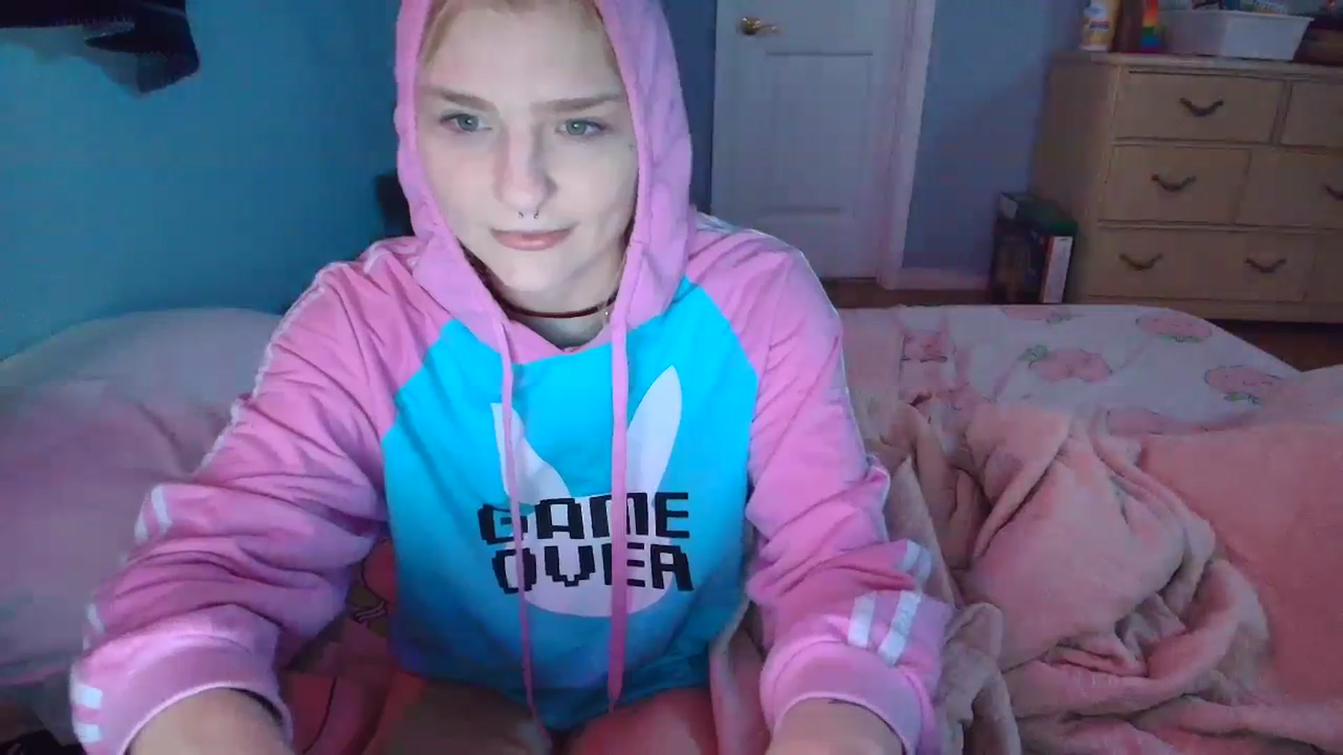 Gallery image thumbnail from DuckChan0's myfreecams stream on, 01/28/2025, 13:56 image 13 of 20