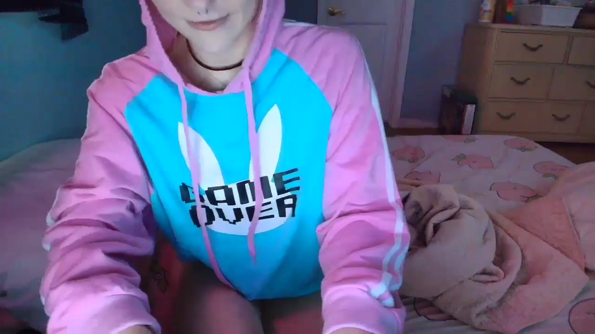 Gallery image thumbnail from DuckChan0's myfreecams stream on, 01/28/2025, 13:56 image 15 of 20