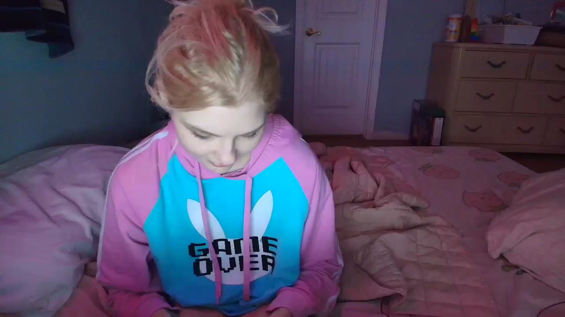 Gallery image thumbnail from DuckChan0's myfreecams stream on, 01/28/2025, 13:56 image 2 of 20