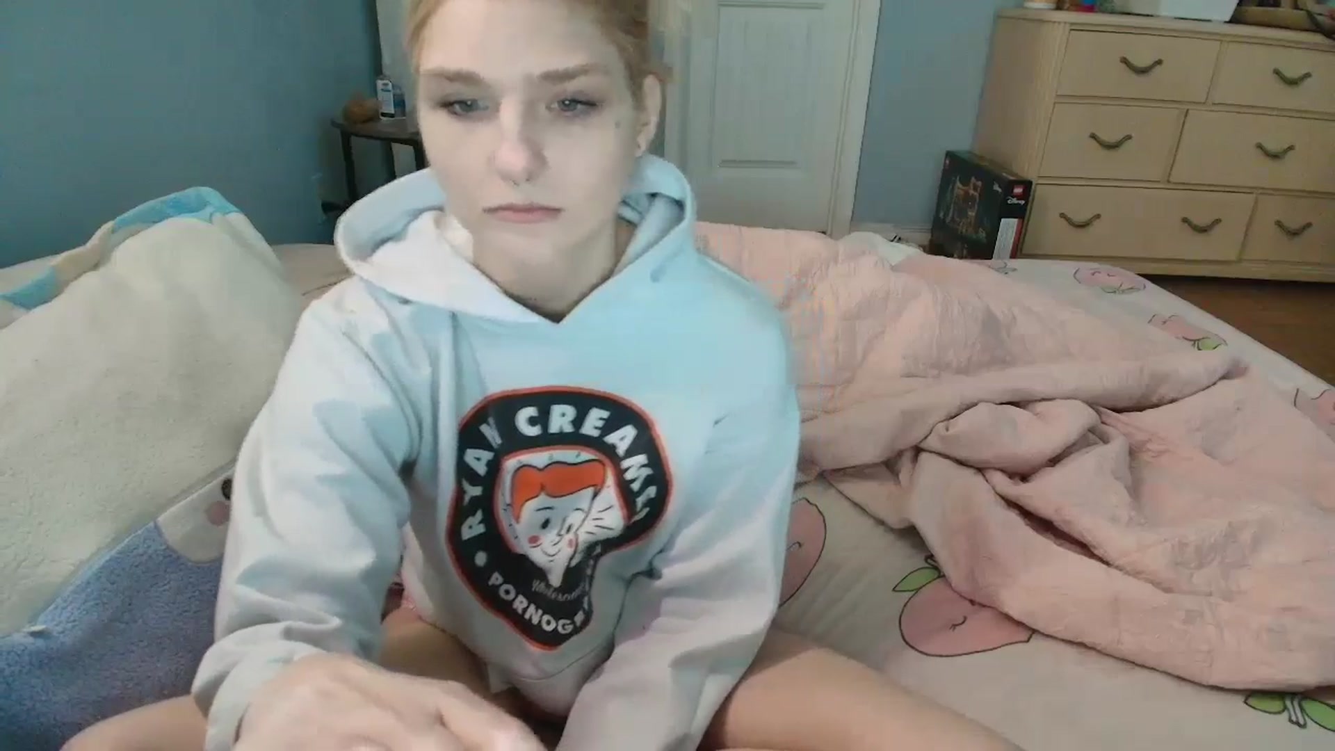 Gallery image thumbnail from DuckChan0's myfreecams stream on, 01/29/2025, 15:20 image 11 of 20