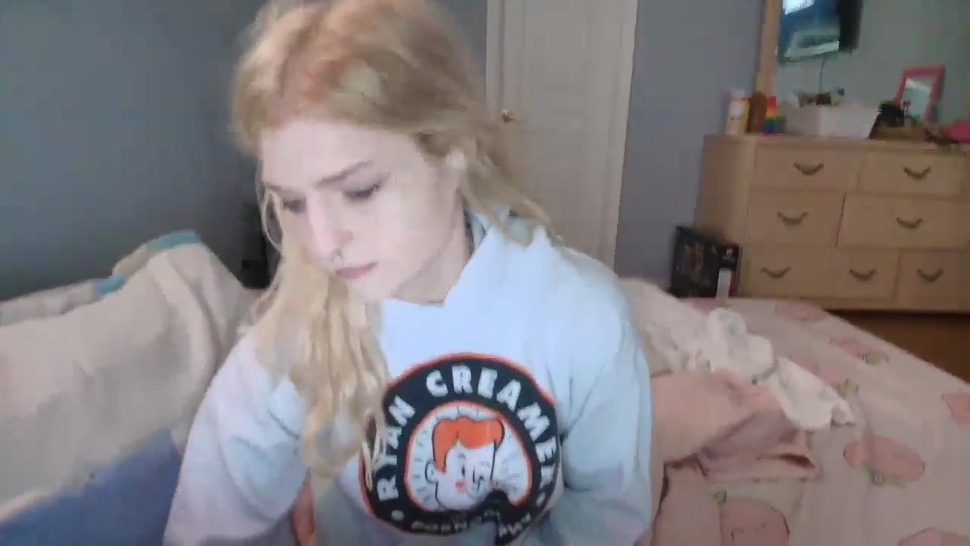 Gallery image thumbnail from DuckChan0's myfreecams stream on, 01/29/2025, 15:20 image 3 of 20