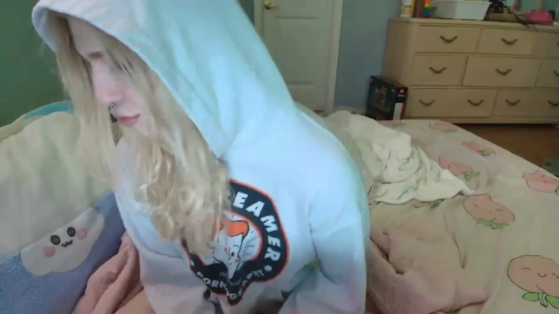 Gallery image thumbnail from DuckChan0's myfreecams stream on, 01/29/2025, 15:20 image 6 of 20