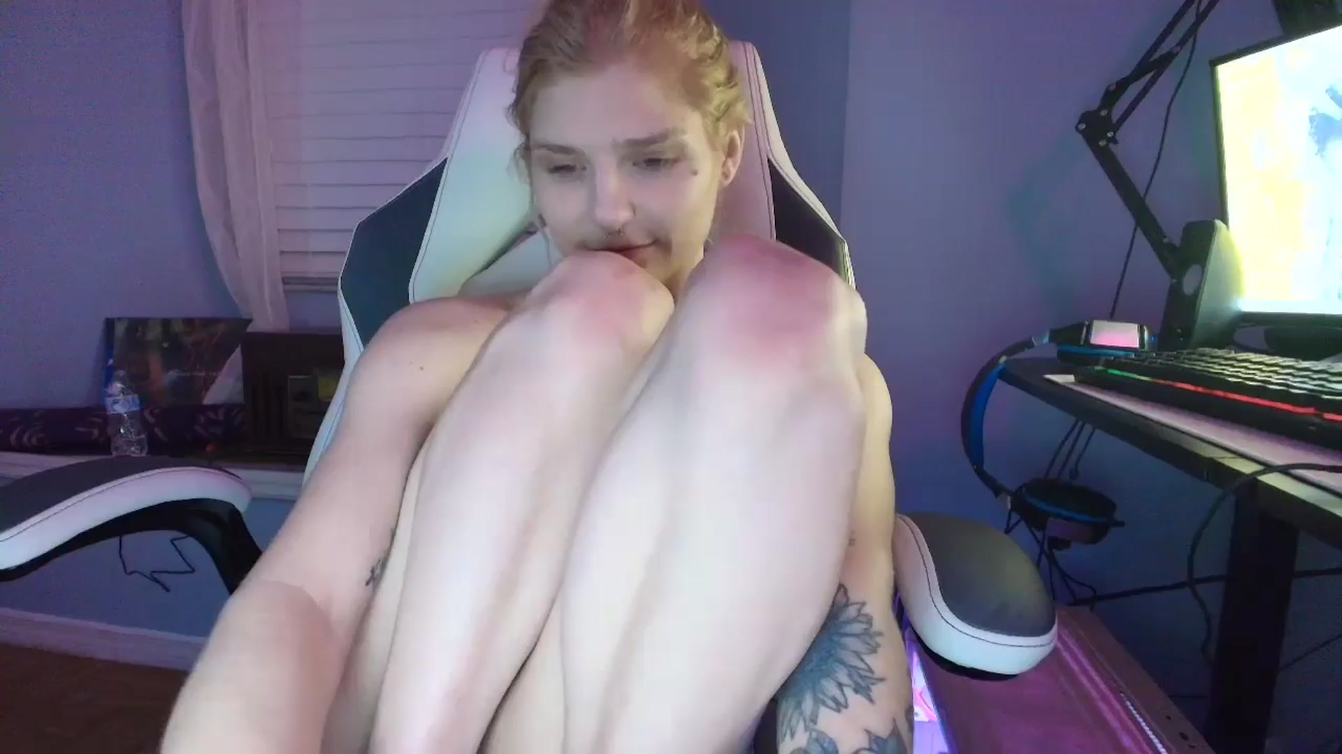Gallery image thumbnail from DuckChan0's myfreecams stream on, 01/31/2025, 24:37 image 6 of 20