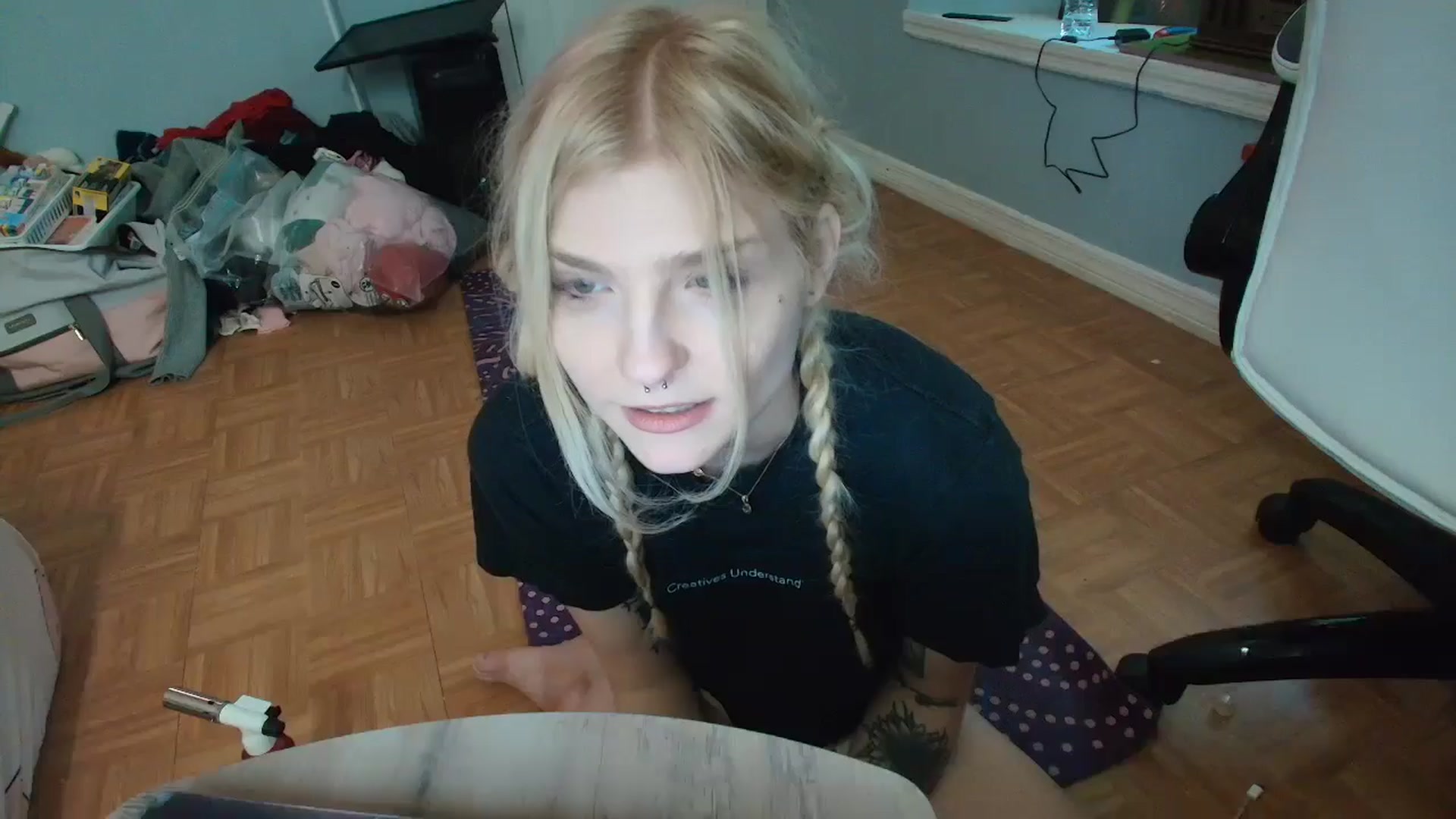 Gallery image thumbnail from DuckChan0's myfreecams stream on, 01/31/2025, 15:29 image 17 of 20