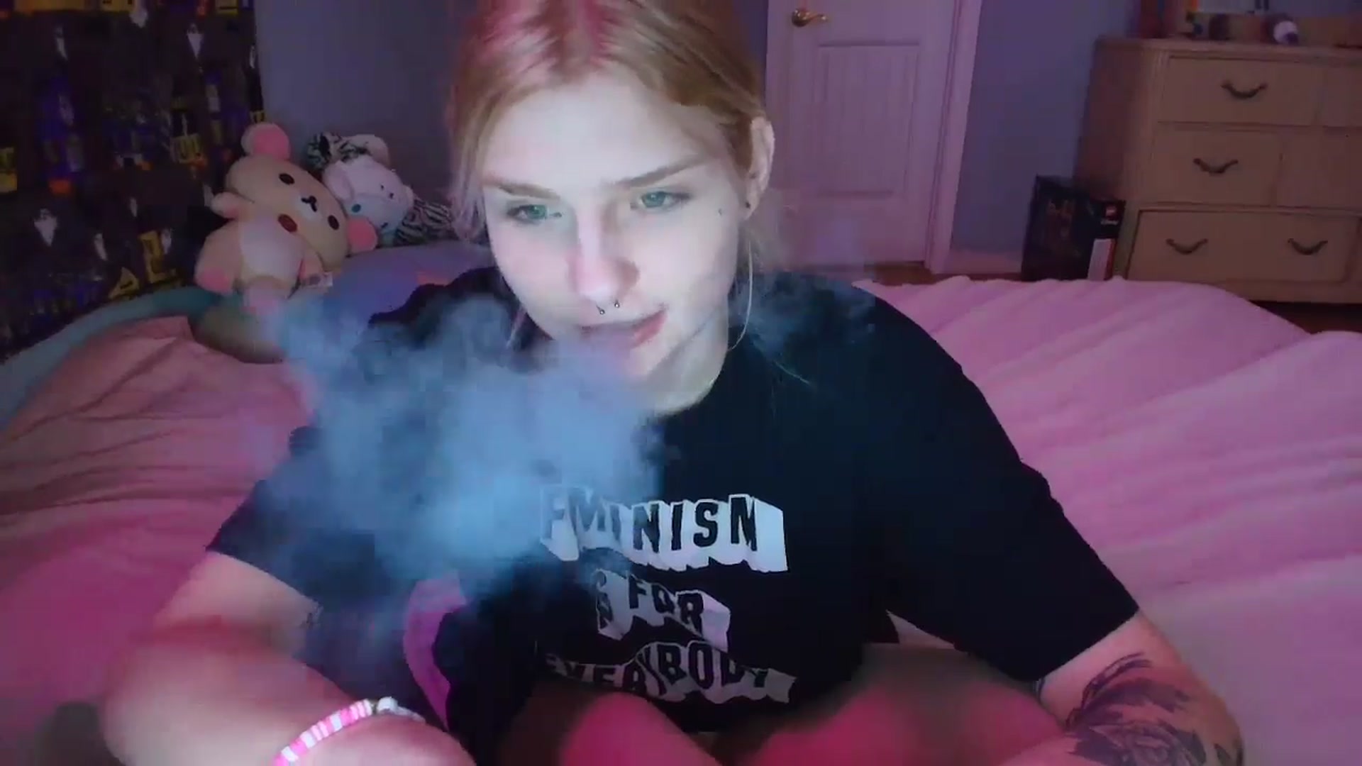 Gallery image thumbnail from DuckChan0's myfreecams stream on, 02/02/2025, 17:34 image 8 of 20
