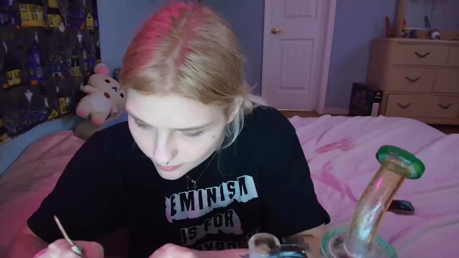 Gallery image thumbnail from DuckChan0's myfreecams stream on, 02/02/2025, 18:01 image 1 of 20
