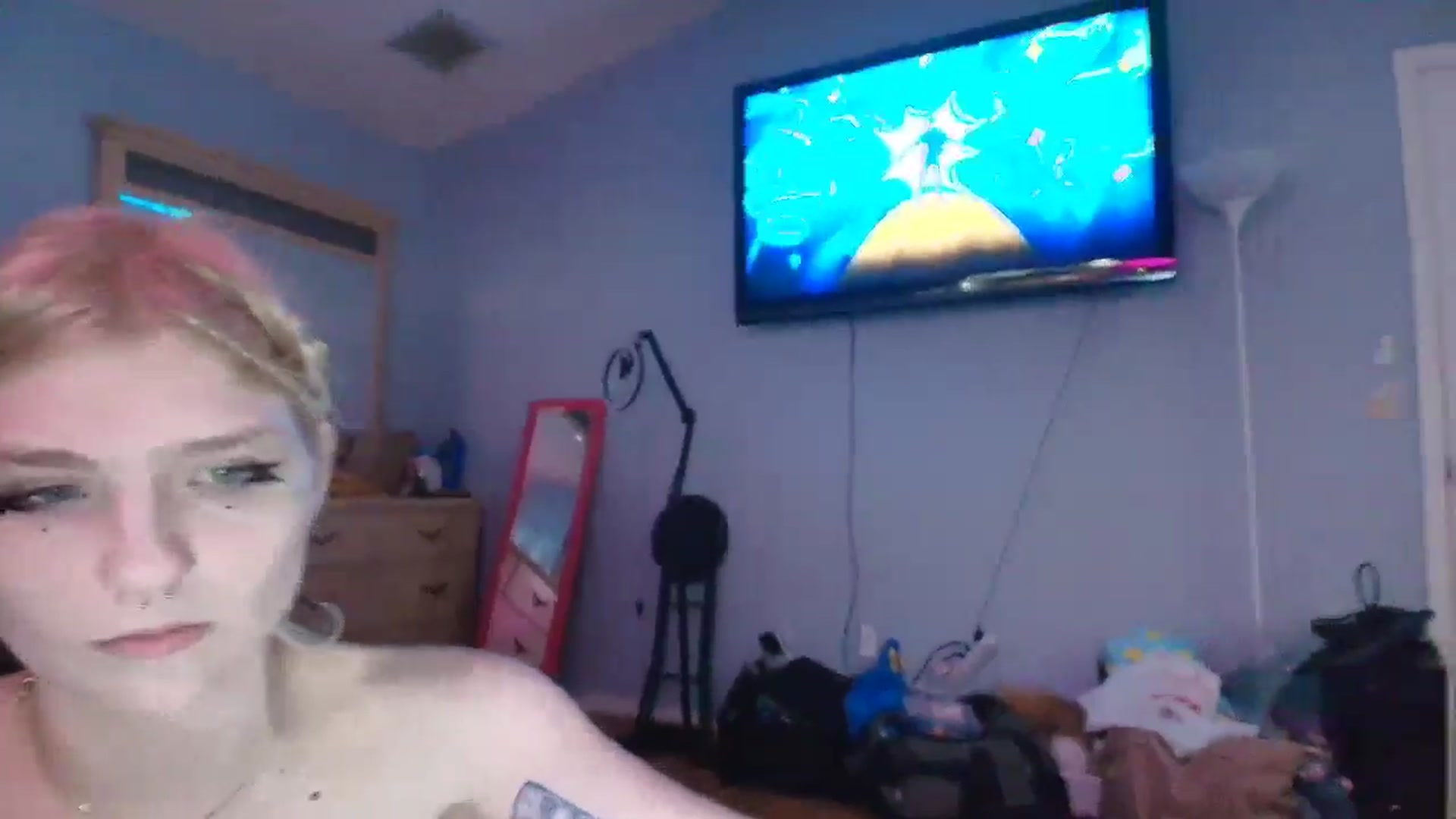 Gallery image thumbnail from DuckChan0's myfreecams stream on, 02/05/2025, 16:37 image 3 of 20