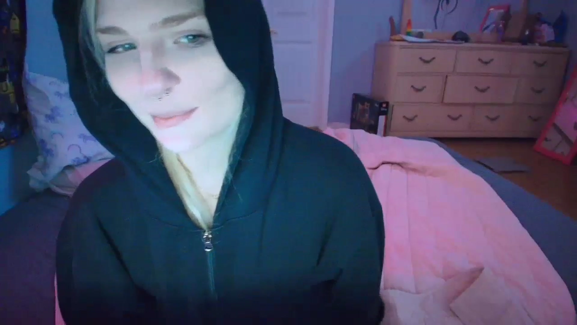 Gallery image thumbnail from DuckChan0's myfreecams stream on, 02/07/2025, 16:42 image 7 of 20