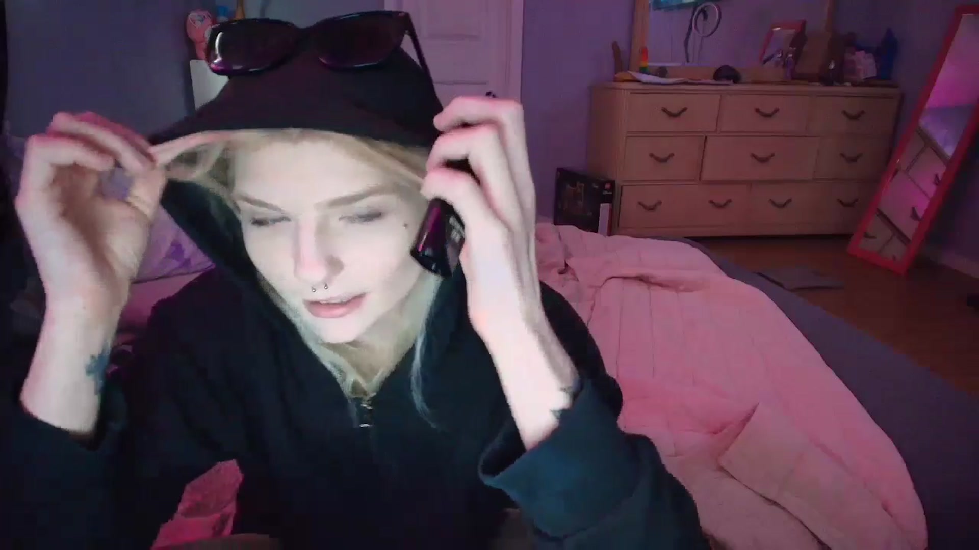 Gallery image thumbnail from DuckChan0's myfreecams stream on, 02/07/2025, 16:42 image 4 of 20