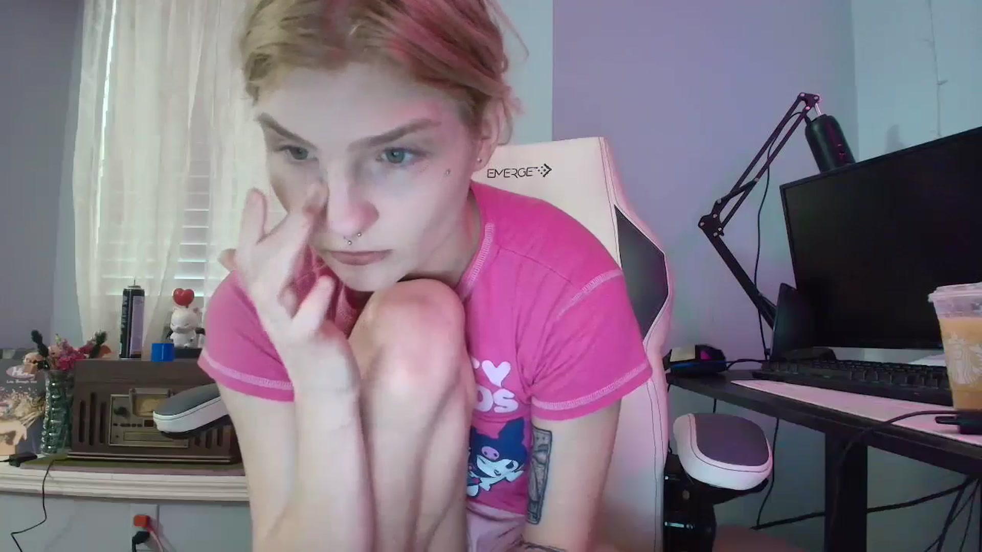 Gallery image thumbnail from DuckChan0's myfreecams stream on, 02/11/2025, 13:24 image 14 of 20