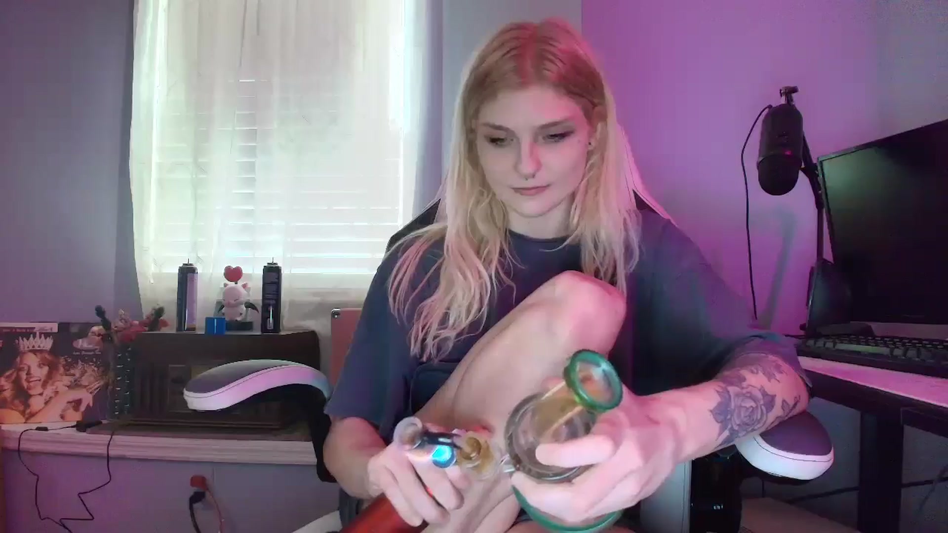 Gallery image thumbnail from DuckChan0's myfreecams stream on, 02/11/2025, 18:04 image 3 of 20