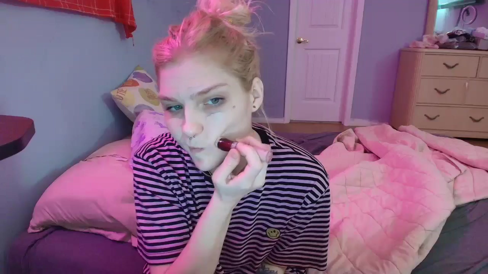 Gallery image thumbnail from DuckChan0's myfreecams stream on, 02/13/2025, 13:58 image 4 of 20