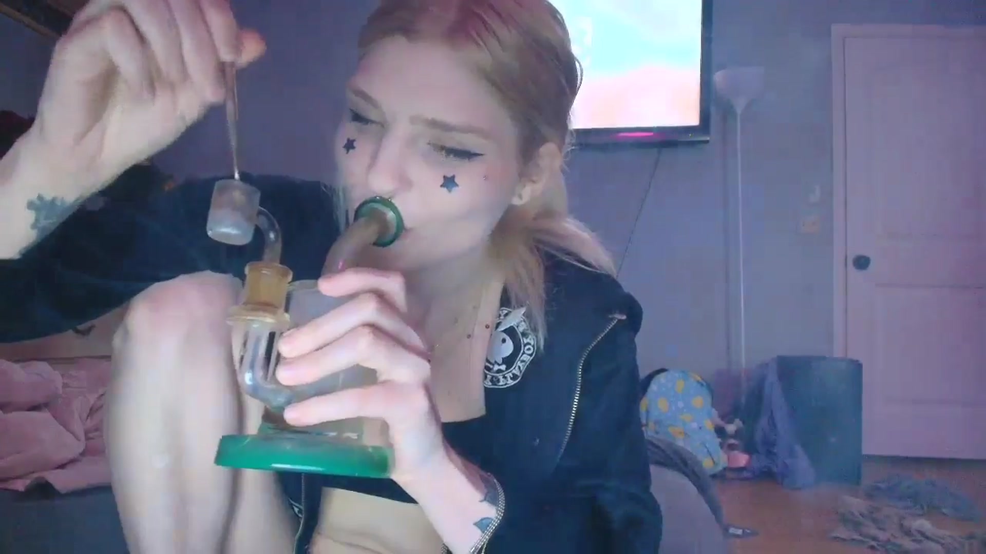 Gallery image thumbnail from DuckChan0's myfreecams stream on, 02/17/2025, 24:01 image 4 of 20